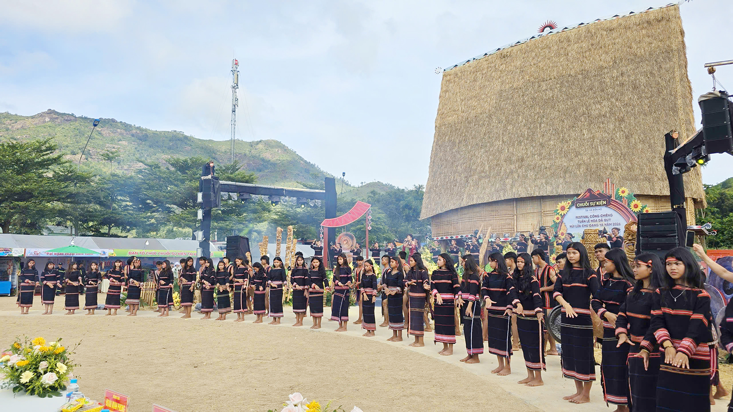 Gong Festival, Wild Sunflower Week kick off in Vietnam’s Central Highlands- Ảnh 4.