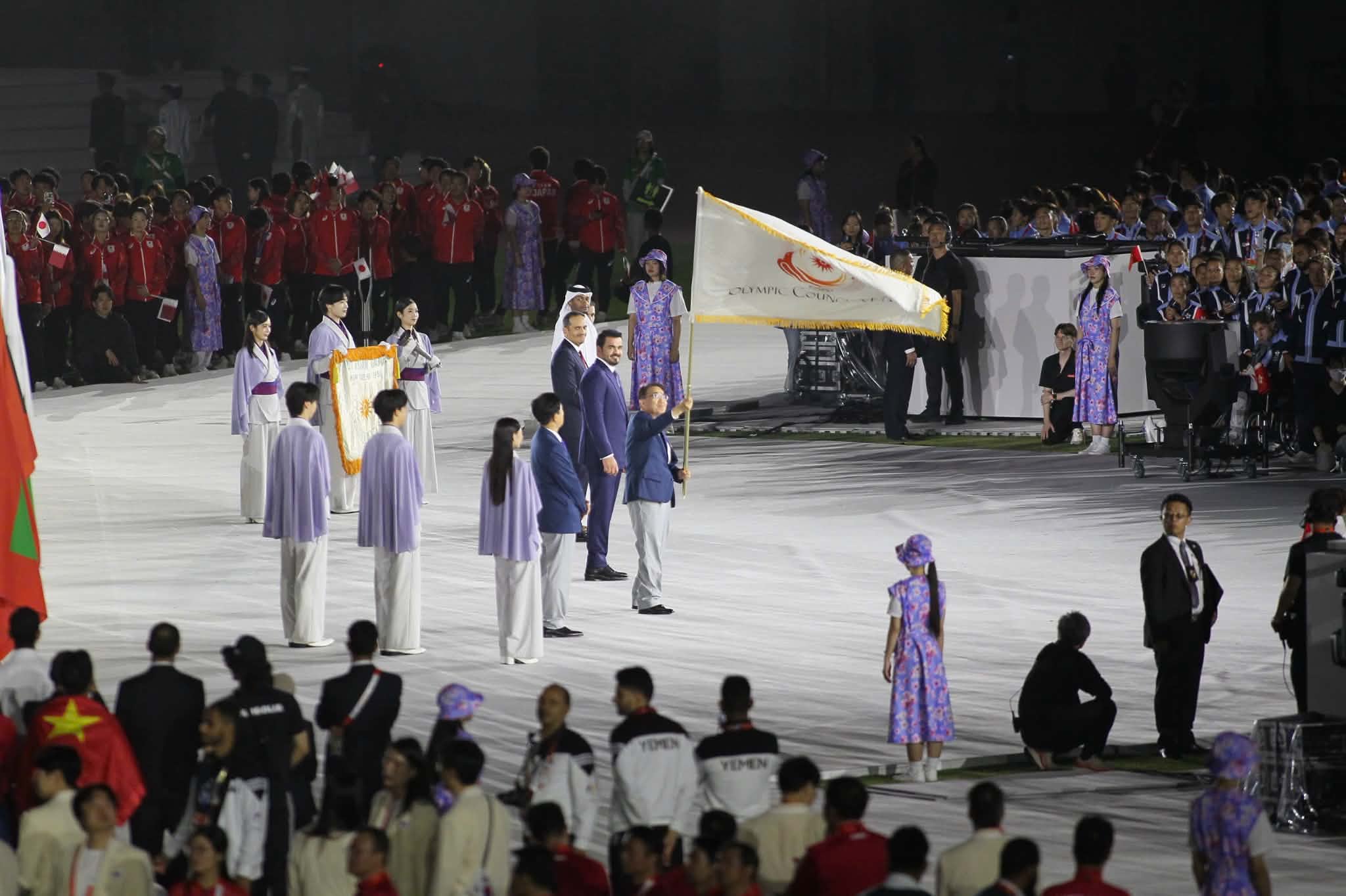 Chùm ảnh bế mạc Asiad 20: Ngắn gọn nhưng đầy màu sắc - Ảnh 11.