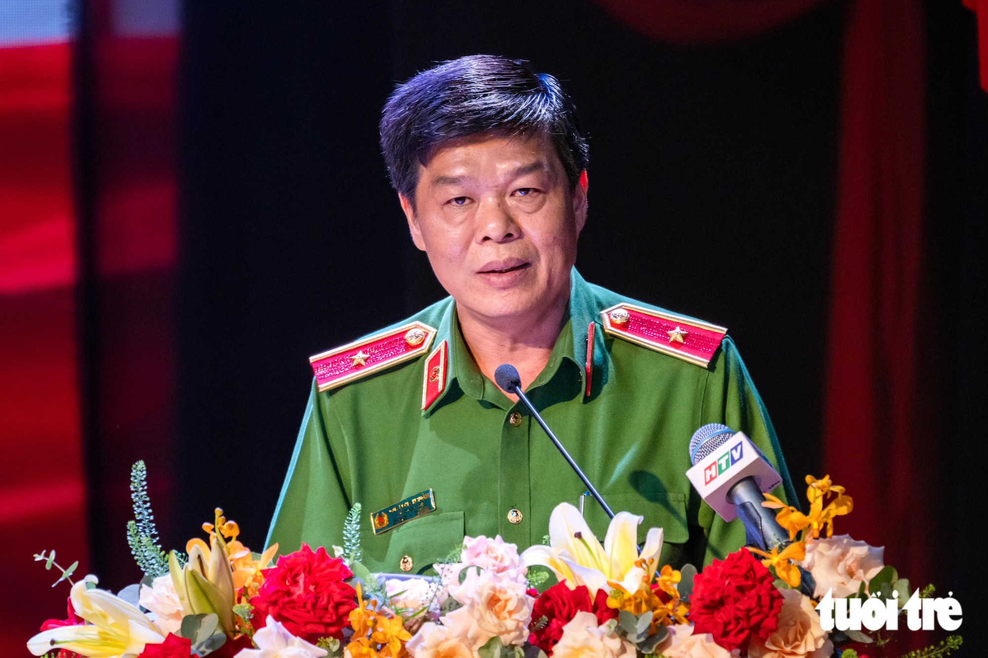 Kim Tử Long, Tú Sương đưa chuyện người lính PCCC lên sân khấu 'Nhịp sống bình yên' - Ảnh 6.