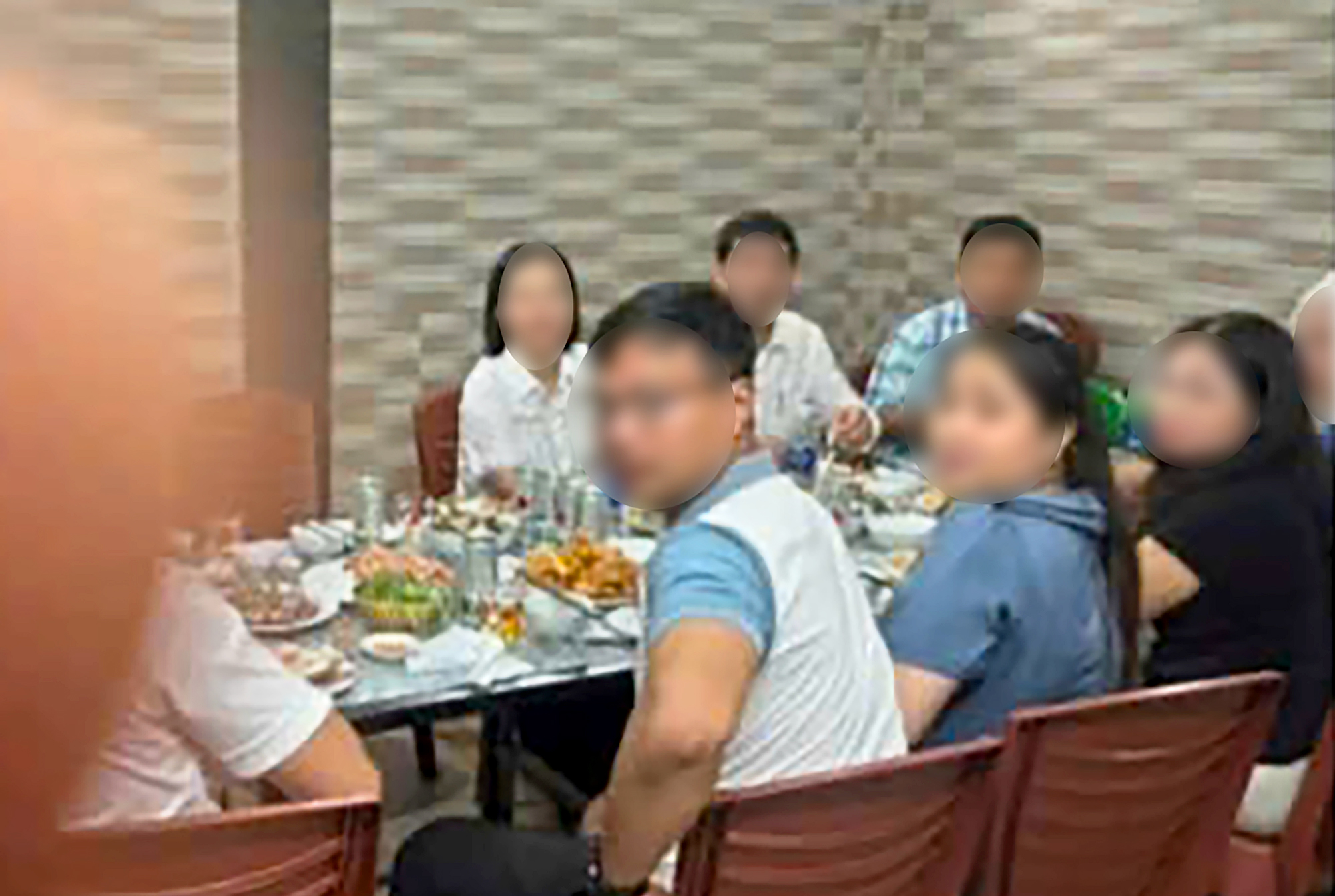 Bữa cơm trưa trước giờ quy định, đừng cứng nhắc và cũng đừng dễ dãi - Ảnh 2.