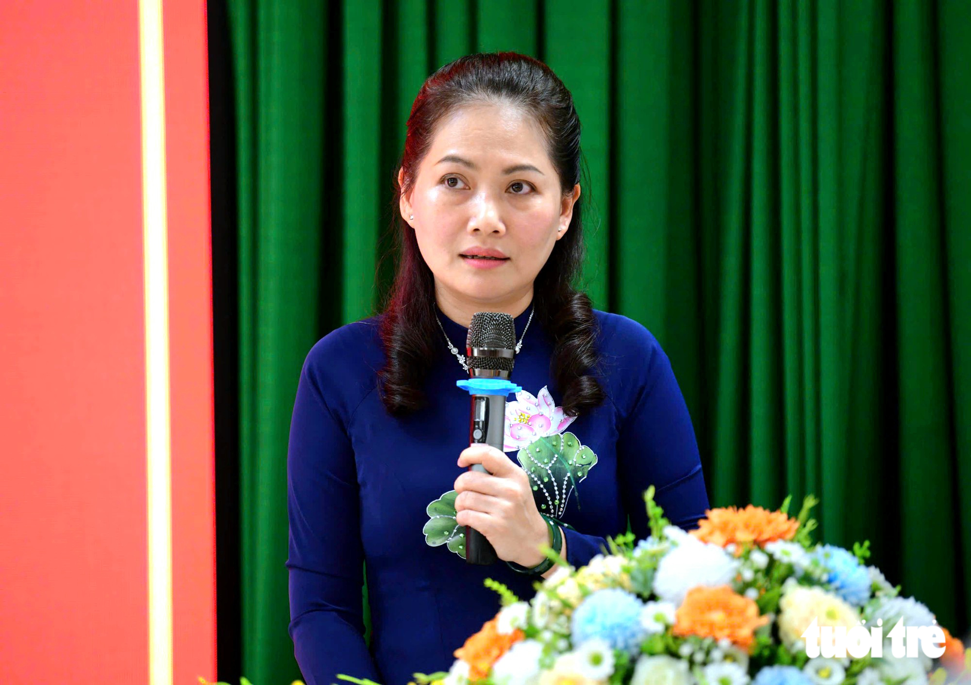 Bà Nguyễn Thị Nhật Hằng làm giám đốc Học viện Cán bộ TP.HCM - Ảnh 4.