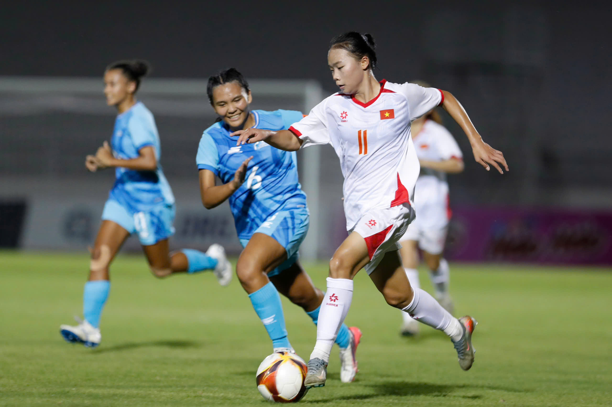 U17 nữ Việt Nam lập kỷ lục thắng 20-0 ở giải châu Á - Ảnh 1.