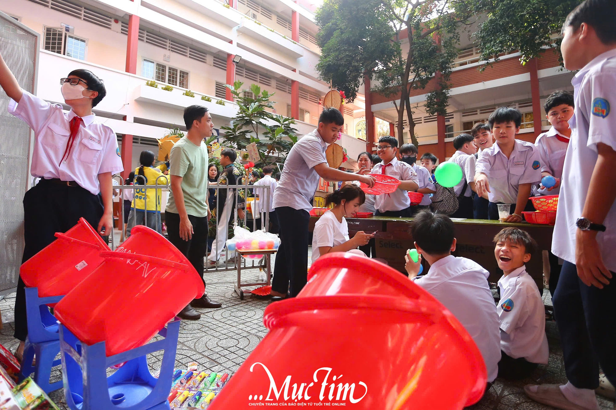 Không gian văn hóa, ẩm thực đặc sắc tại Hội xuân Bính Ngọ 2026 Trường THCS Hoàng Văn Thụ- Ảnh 15.