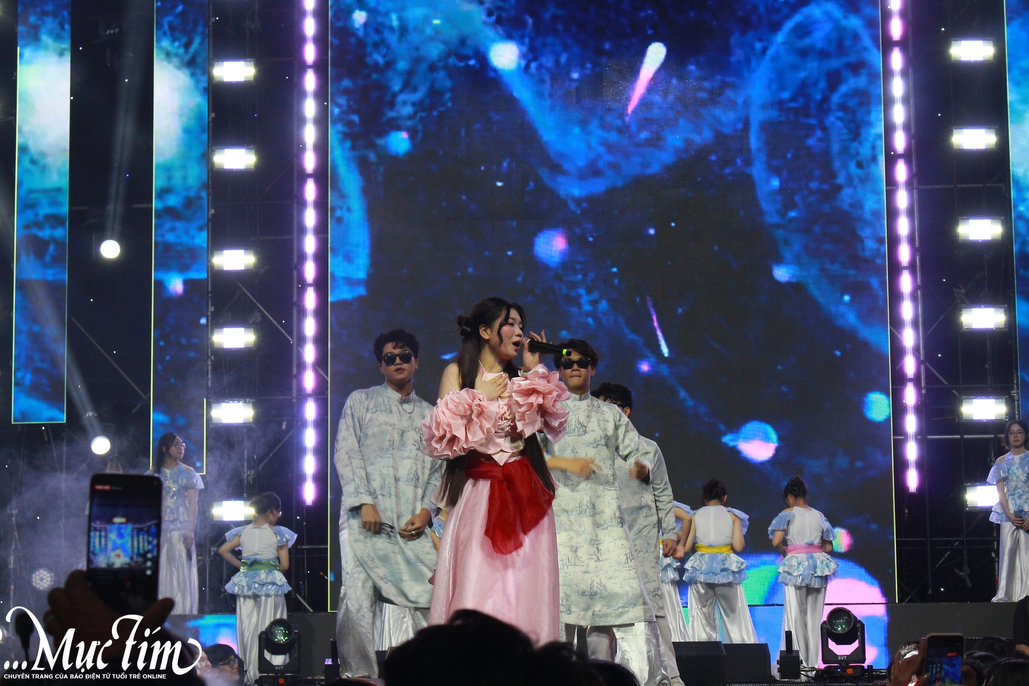 Bùng nổ đêm concert của học trò Trường TH, THCS và THPT Trí Đức- Ảnh 2.