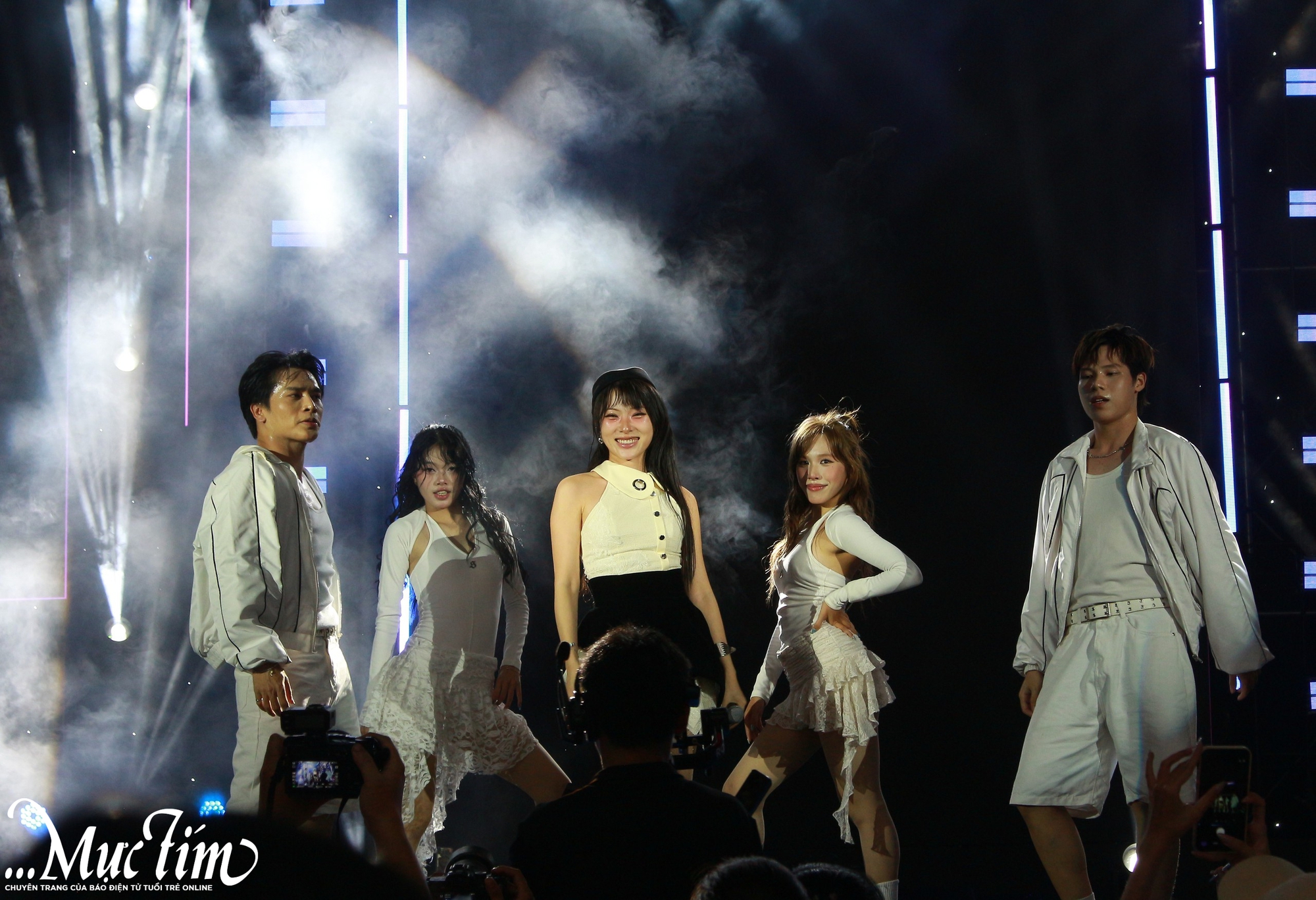 Bùng nổ đêm concert của học trò Trường TH, THCS và THPT Trí Đức- Ảnh 9.