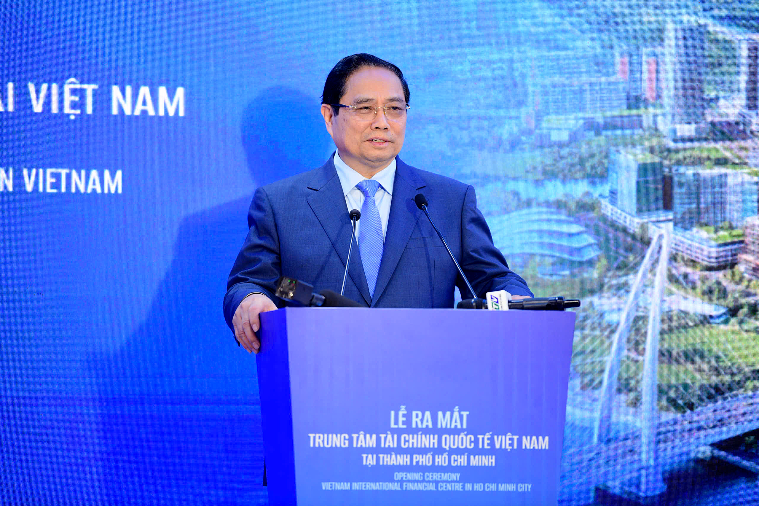 Trung tâm Tài chính quốc tế Việt Nam ra mắt tại TP.HCM - Ảnh 1.