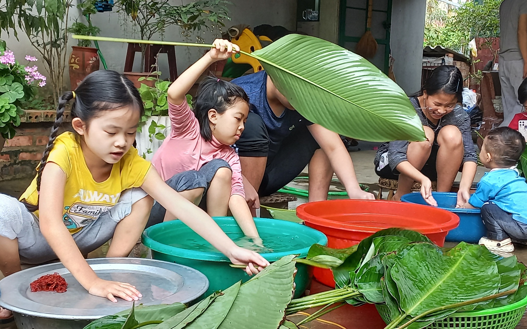 Tết Nhất: Hành Trình Tìm Về Cái Tết Đầu Tiên Và Quan Trọng Nhất Trong Đời