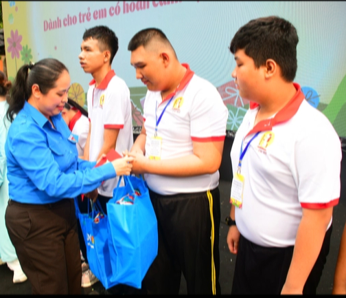 Ấm áp chương trình Tổ ấm ngày xuân năm 2026- Ảnh 4.