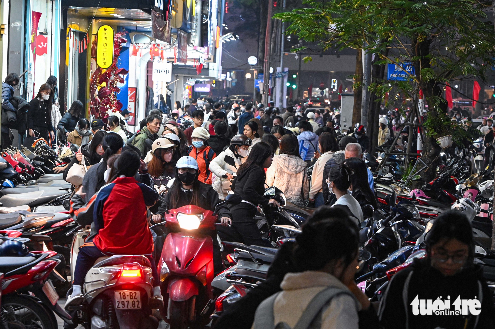 sắm tết - Ảnh 2.