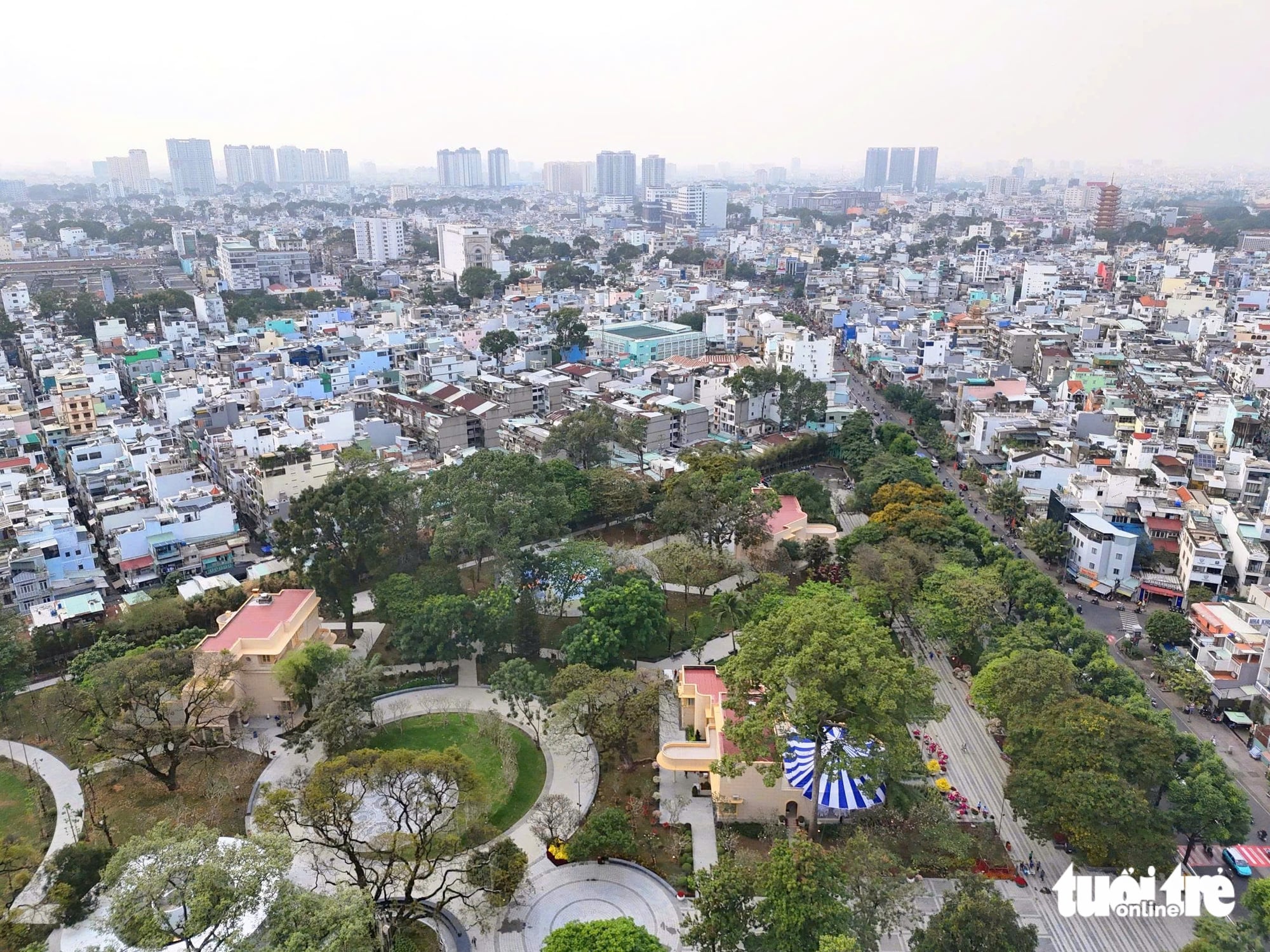 Ho Chi Minh City inaugurates COVID-19 memorial park - Ảnh 11.