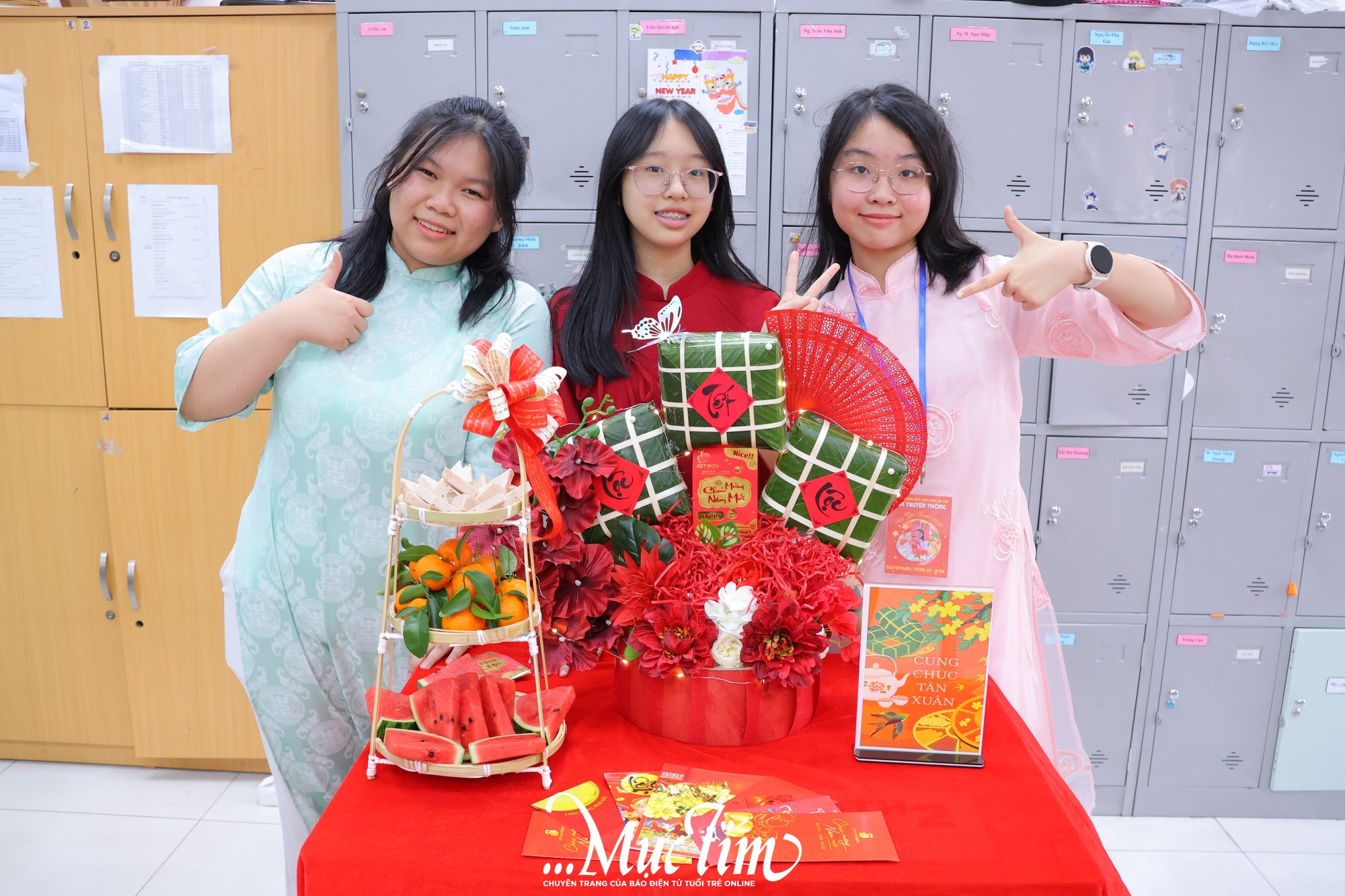 Học sinh Trường Trung học Thực hành Sài Gòn gói bánh chưng, gửi trọn yêu thương ngày Tết - Ảnh 5.