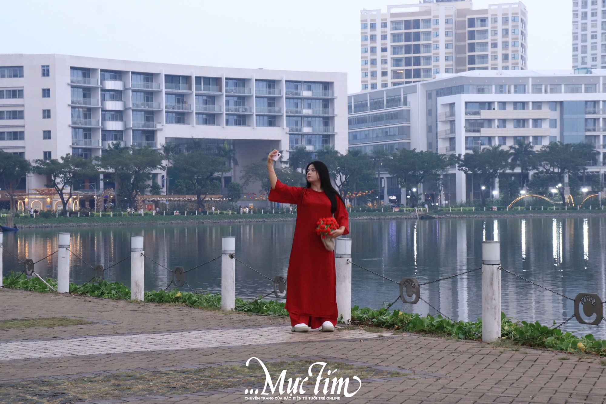 Dạo bước Hội hoa xuân Phú Mỹ Hưng 2026, khám phá những 'chiến mã' nổi tiếng thế giới- Ảnh 11.