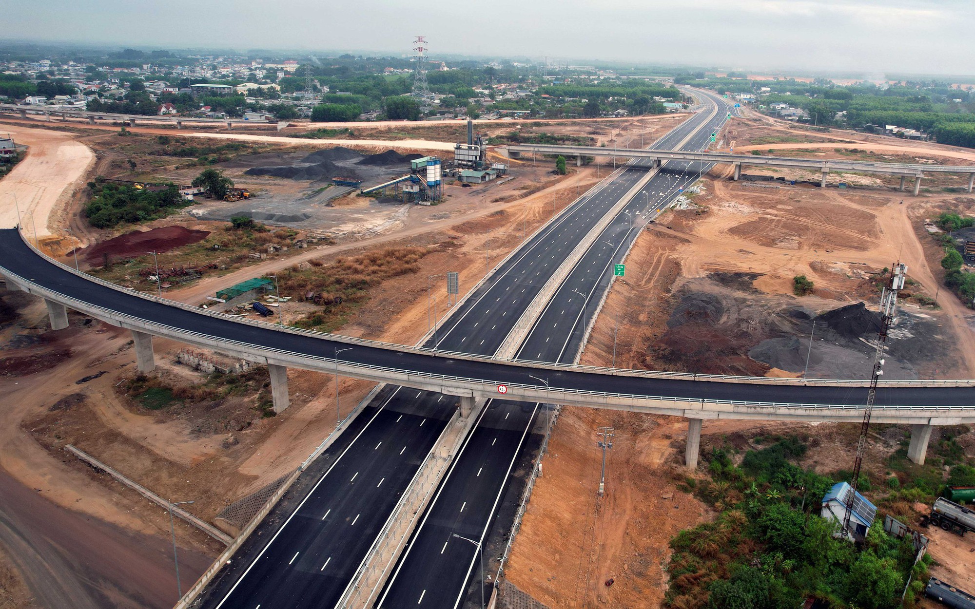 Cao tốc Biên Hòa - Vũng Tàu chưa thể thông xe dịp Tết 2026 do an toàn chưa đảm bảo