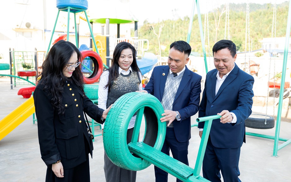 Toyota Việt Nam Kiên Trì Với Hành Trình Xanh Hóa Học Đường Và Tái Chế Lốp Xe