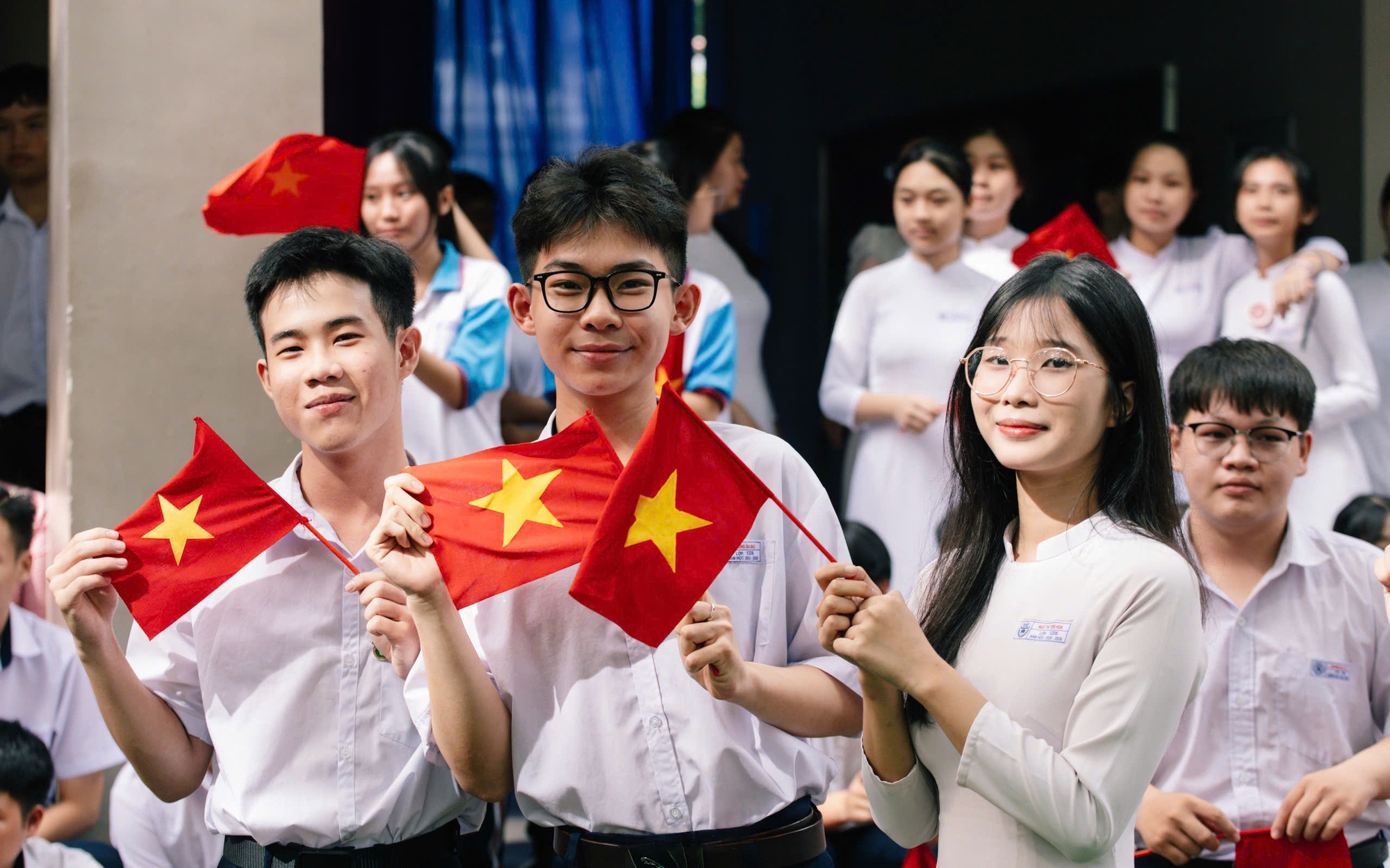 Sáng nay 11-4 diễn ra cuộc thi Olympic TP.HCM dành cho học sinh THPT năm học 2025 - 2026- Ảnh 5.