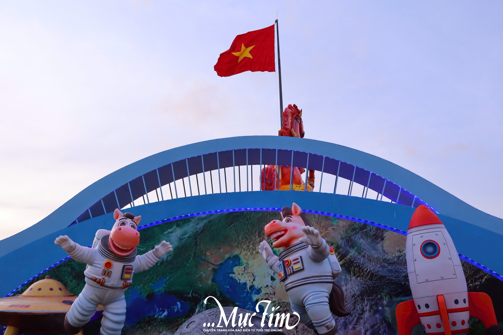 Check-in ngay cụm linh vật ngựa đang 'viral' ở Quy Nhơn (Gia Lai)- Ảnh 6.