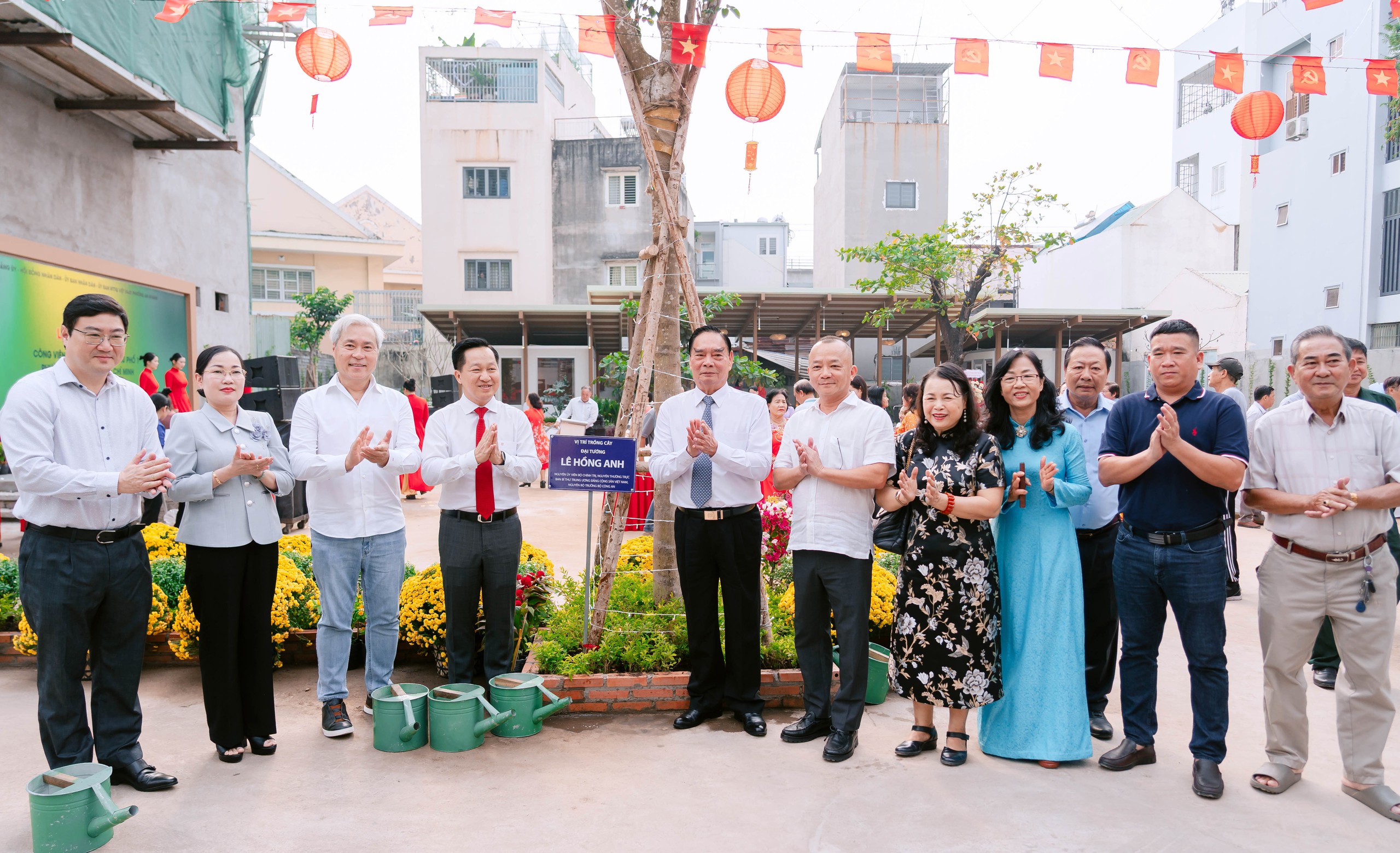 nhà sinh hoạt cộng đồng - Ảnh 1.