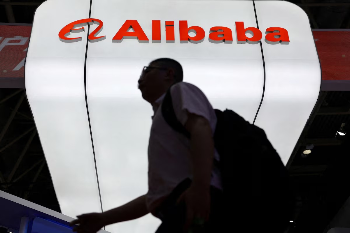 Mỹ rút danh sách cáo buộc Alibaba hỗ trợ quân đội Trung Quốc sau phản ứng gay gắt
