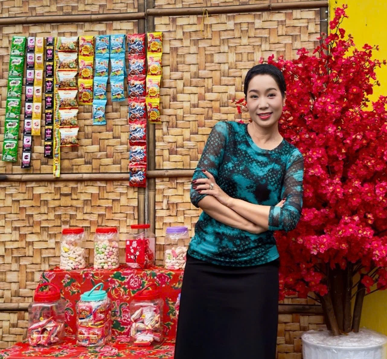 Trịnh Kim Chi làm tiểu cảnh xuân, mời bà con hàng xóm đến check-in - Ảnh 1. Trịnh Kim Chi - Ảnh 1.