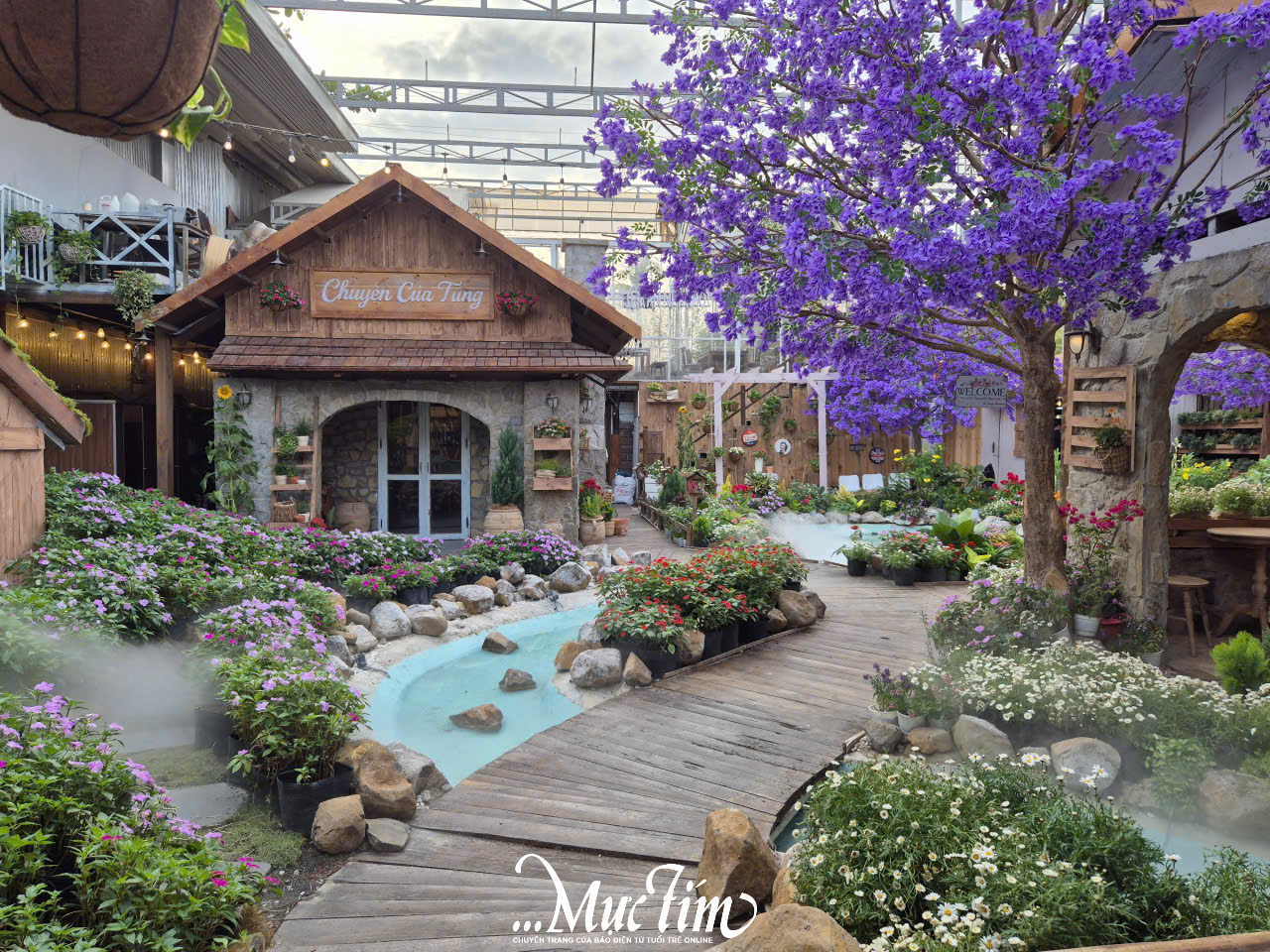 Tổng hợp các quán cà phê mở xuyên Tết tại TP.HCM dịp Tết Bính Ngọ 2026 - Ảnh 2.