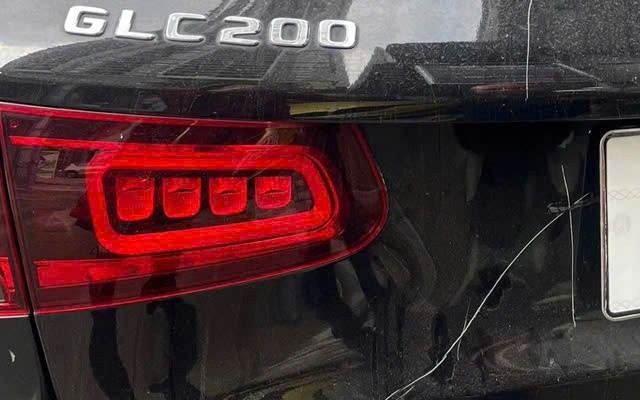 Hà Nội: Khởi tố vụ án phá hoại xe Mercedes GLC200, thiệt hại hơn 56 triệu đồng