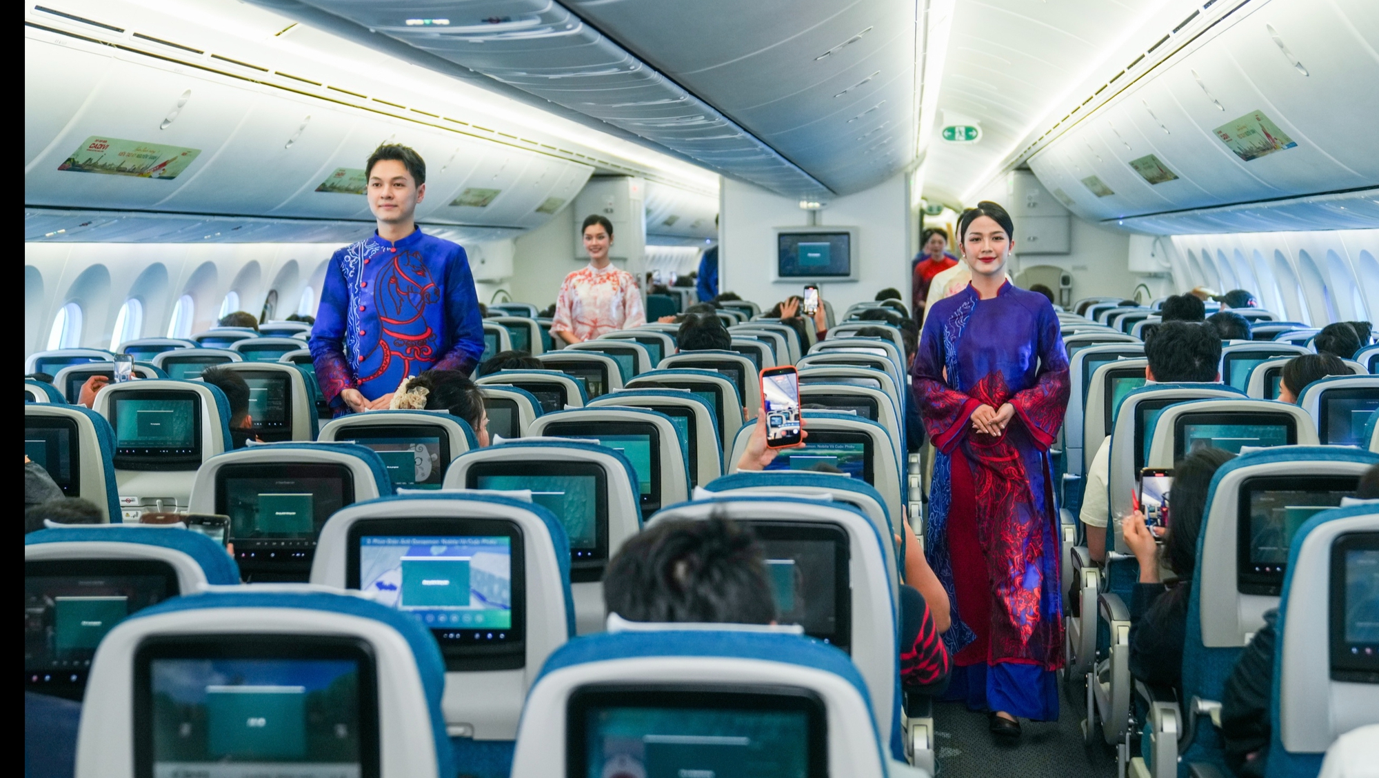 Vietnam Airlines - Ảnh 1.