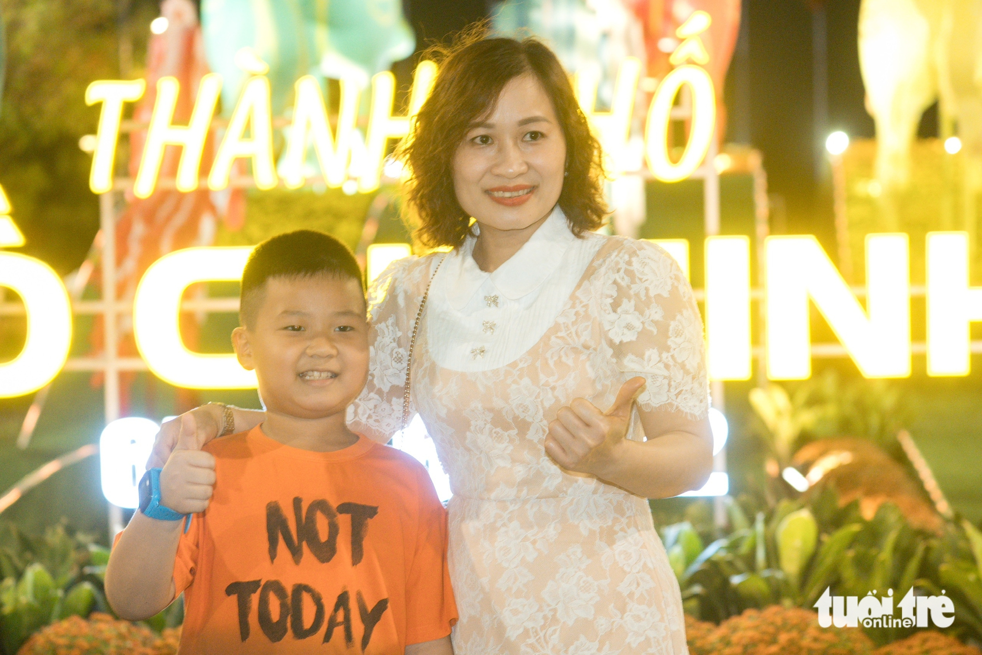 đường hoa Nguyễn Huệ - Ảnh 8.