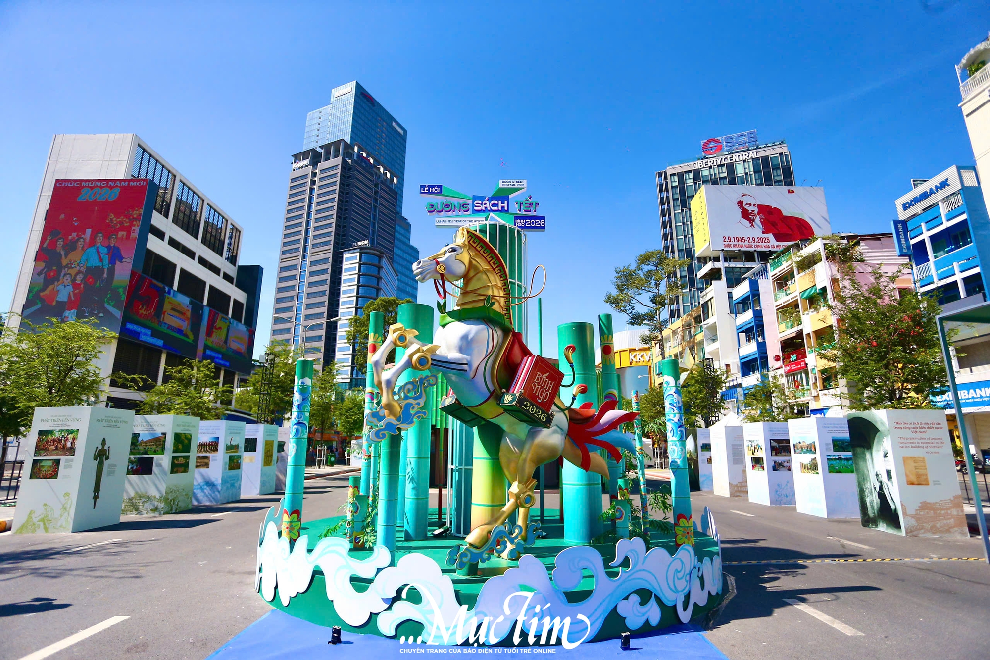 Nhiều gian hàng sách và 80 hoạt động chờ bạn khám phá tại Lễ hội Đường sách Tết Bính Ngọ 2026 - Ảnh 1.