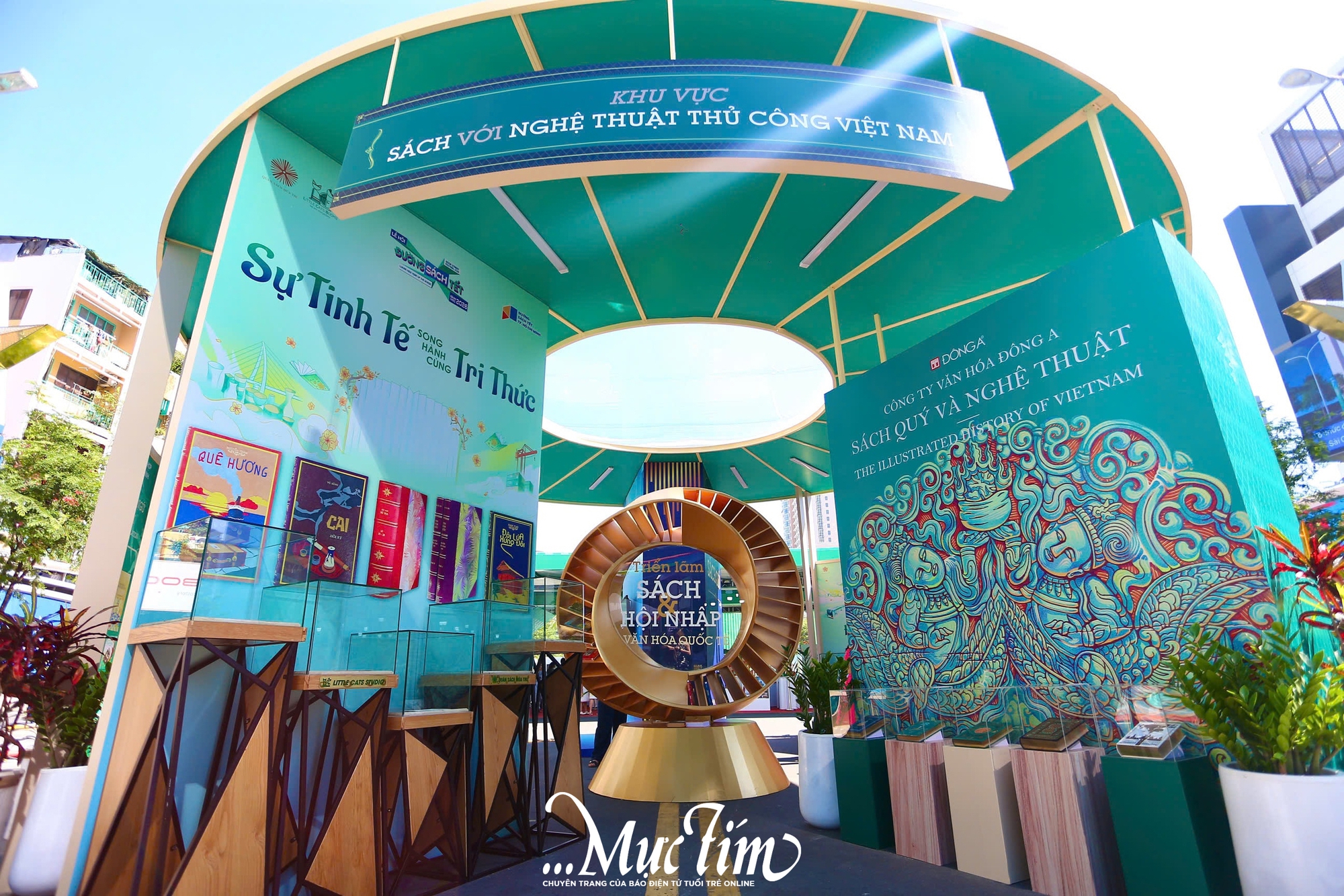 Nhiều gian hàng sách và 80 hoạt động chờ bạn khám phá tại Lễ hội Đường sách Tết Bính Ngọ 2026 - Ảnh 3.