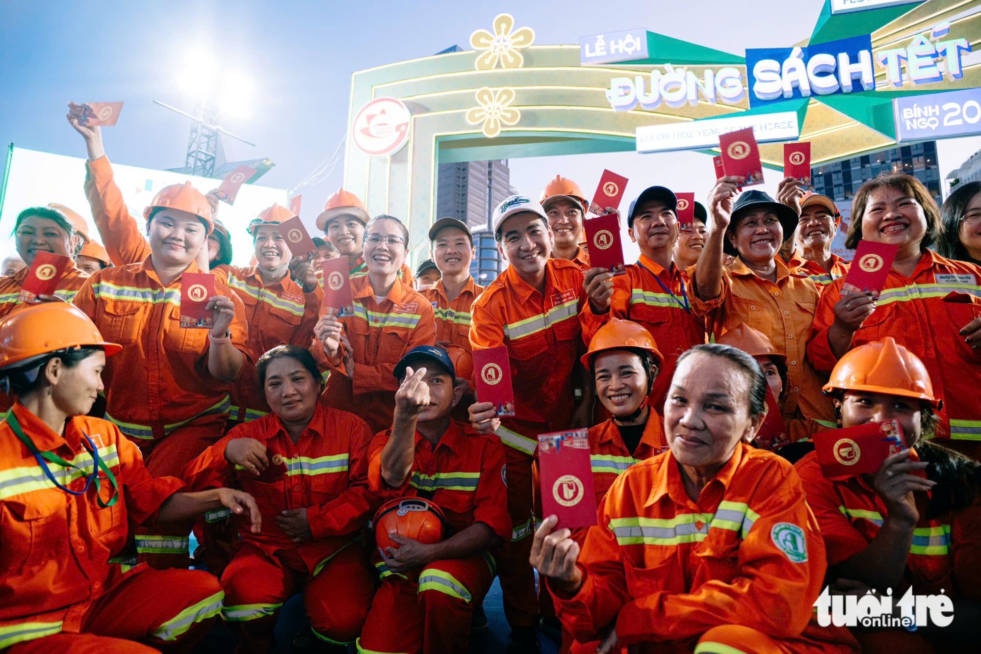 giao thừa - Ảnh 32.