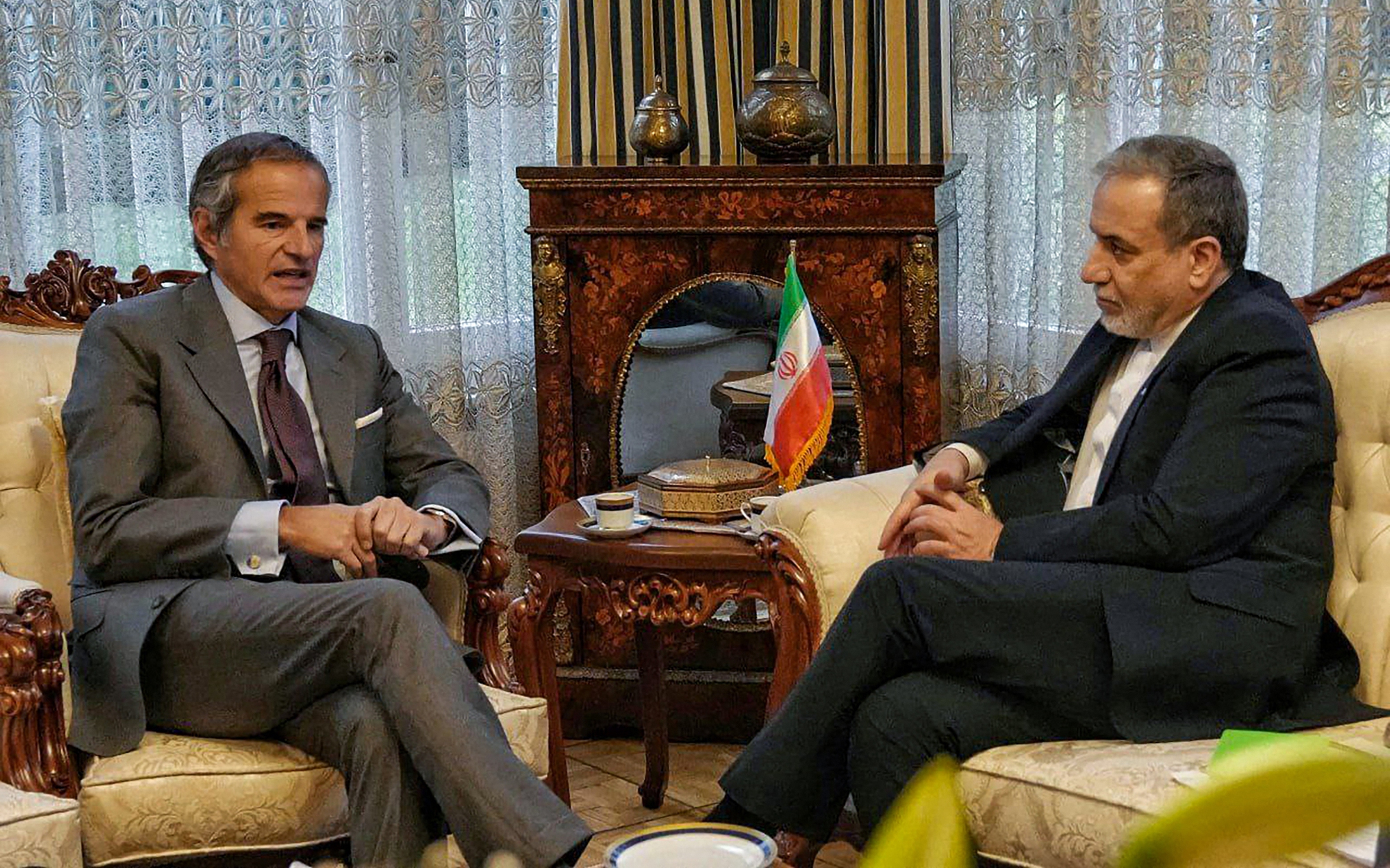 Đàm phán Nga - Ukraine tại Geneva: Lãnh thổ là tâm điểm, Mỹ và Iran cũng tham gia