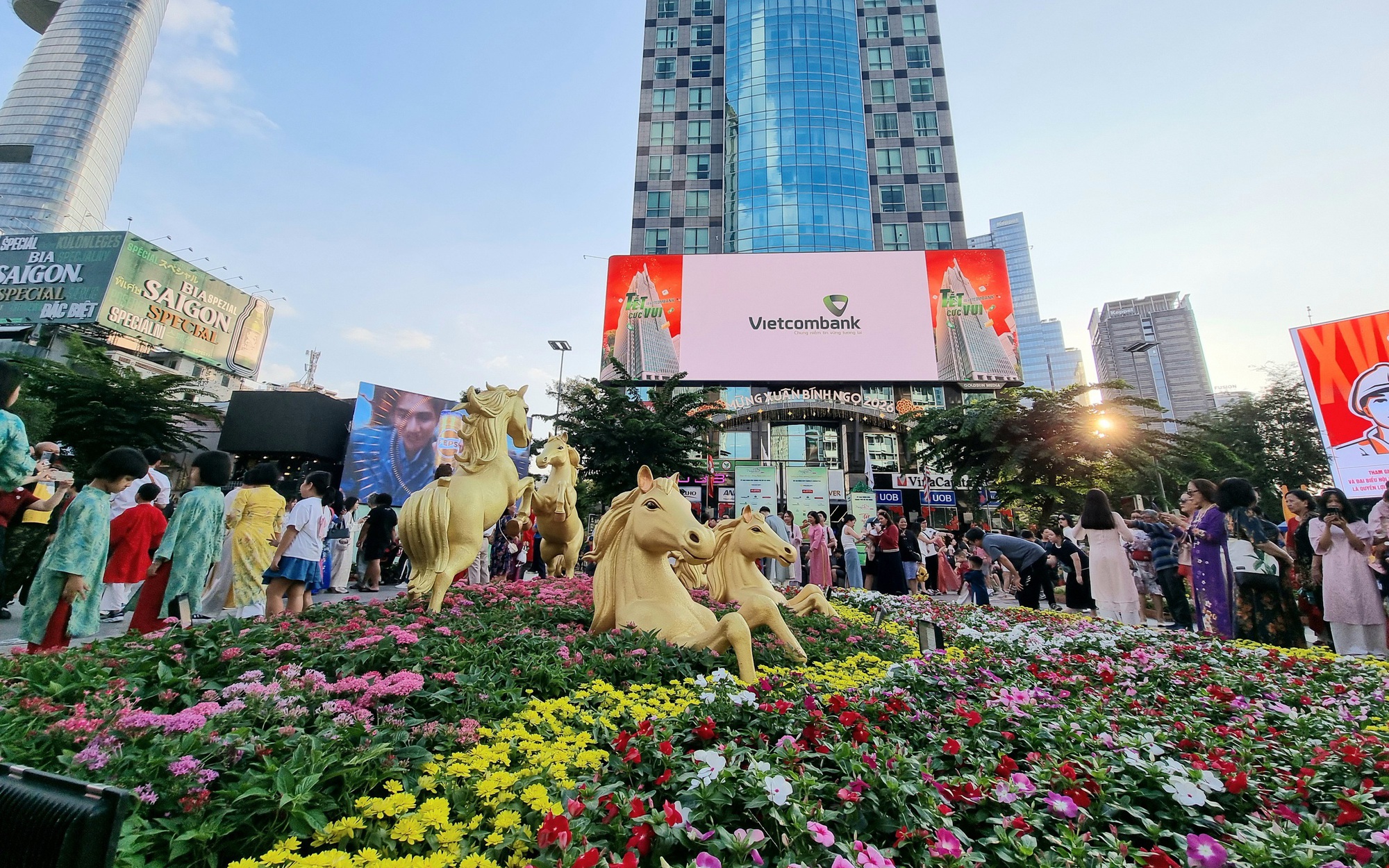 Vietcombank Đồng Hành Cùng Đường Hoa Nguyễn Huệ Xuân 2026, Lan Tỏa Giá Trị Bền Vững
