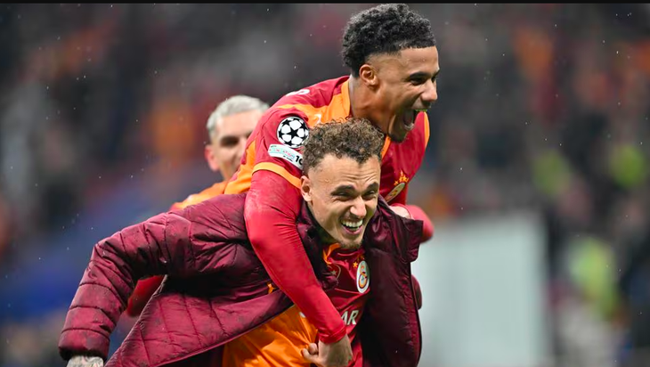 Galatasaray gây sốc, PSG ngược dòng ấn tượng- Ảnh 1. Galatasaray gây sốc, PSG ngược dòng ấn tượng- Ảnh 1.