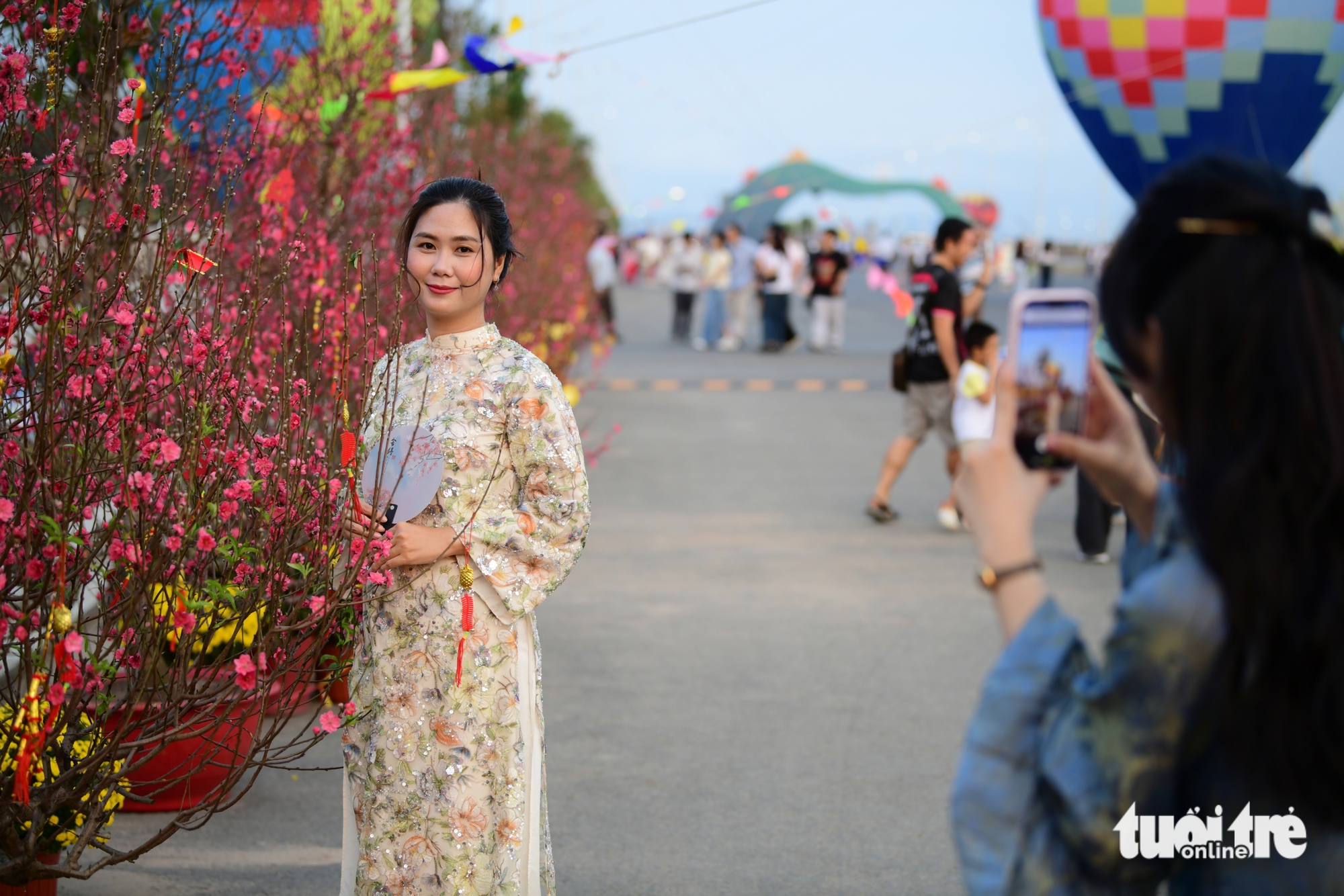 Xuất hành - Ảnh 1.