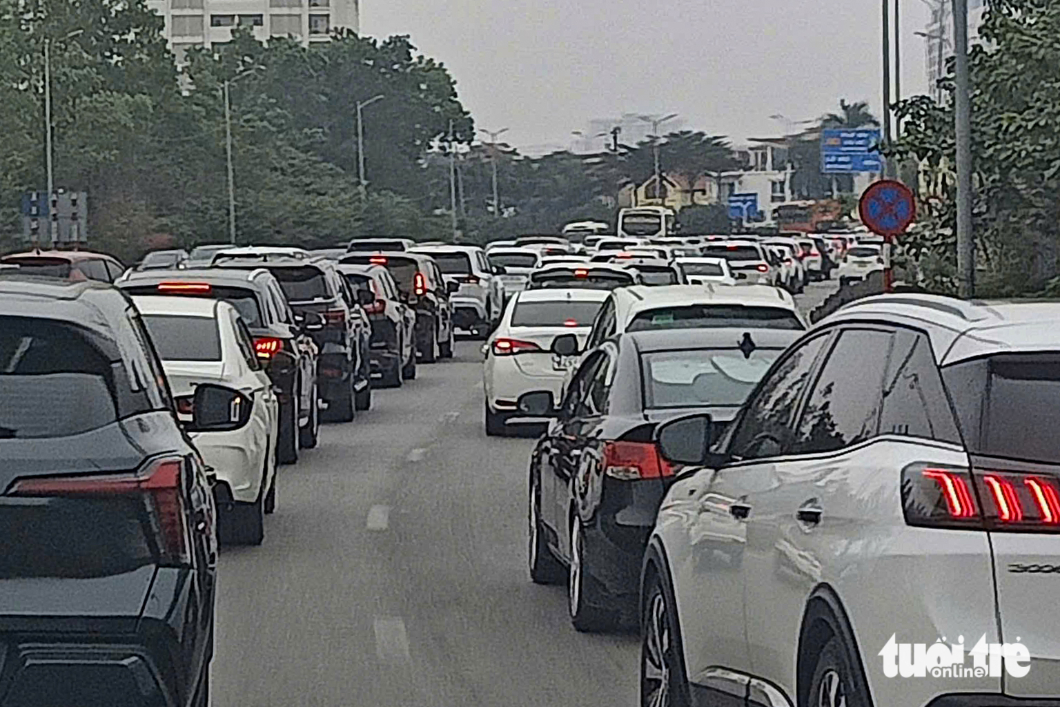 xe khách - Ảnh 3.