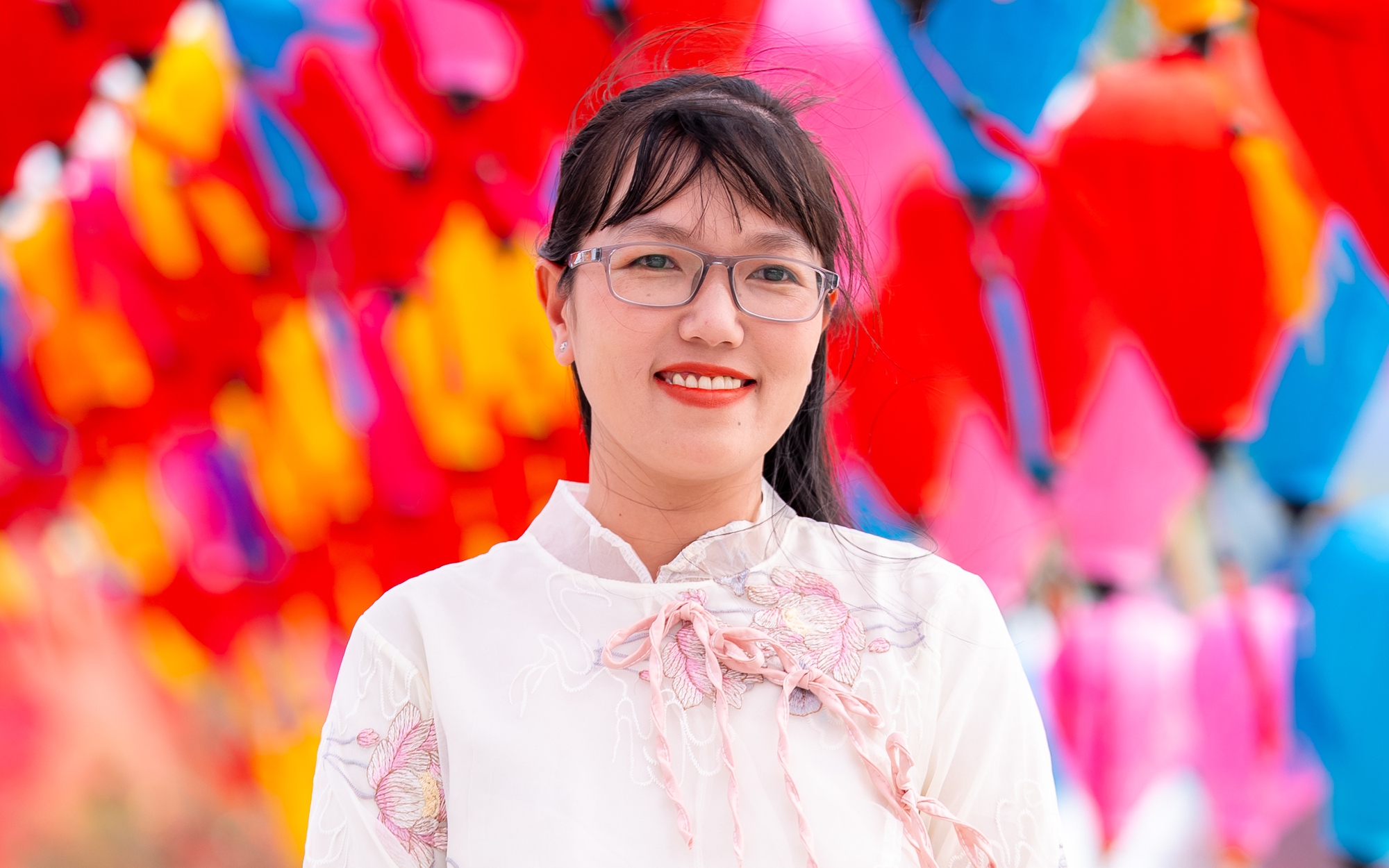 Lễ Hội Xuân Cần Giờ Rộn Ràng Với Ông Đồ, Khinh Khí Cầu Và Cây Lì Xì Khổng Lồ