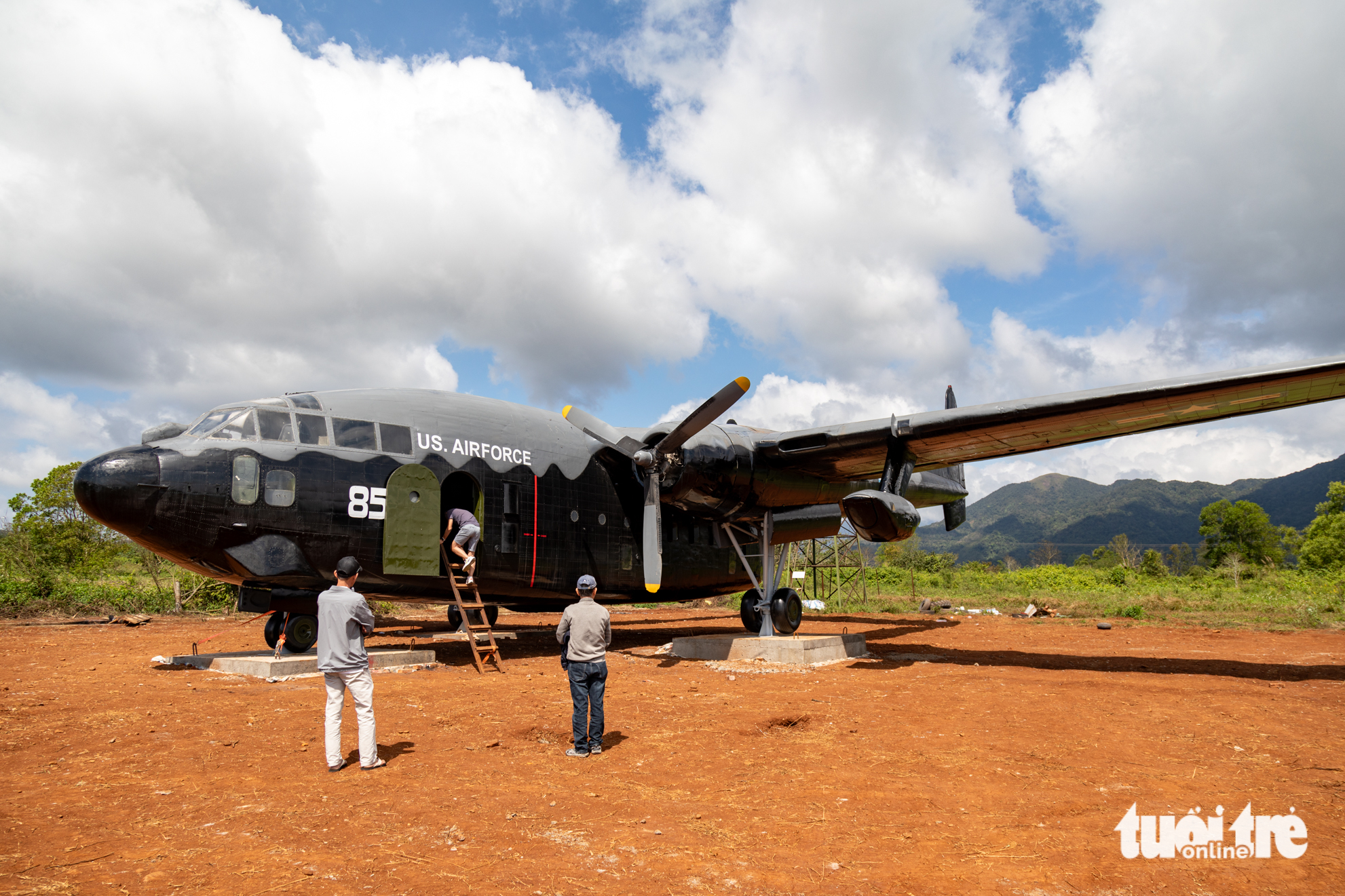 Ngắm 2 máy bay vận tải quân sự hạng nặng của Mỹ tại Quảng Trị - Ảnh 2.