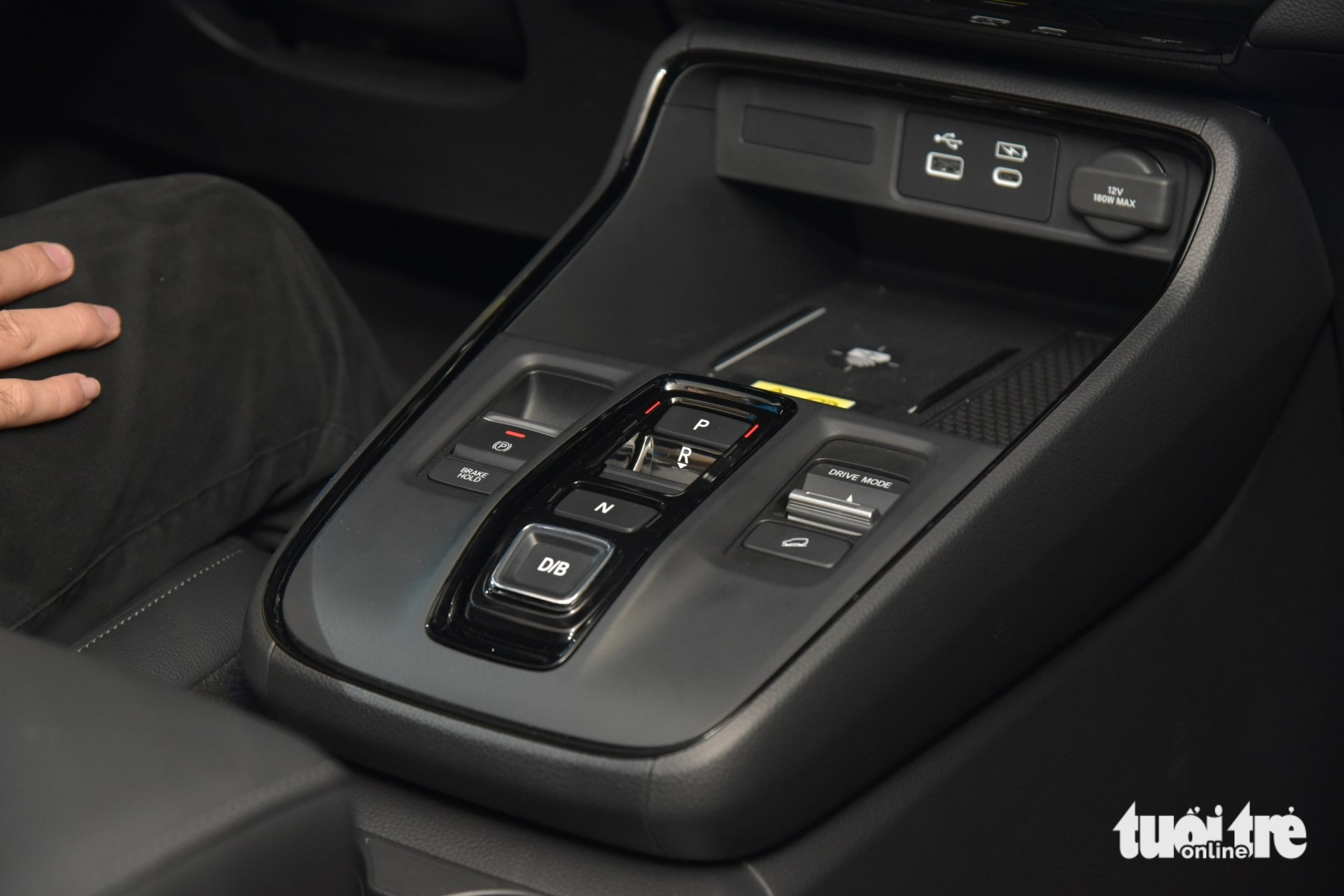 Honda CR-V - Ảnh 6.