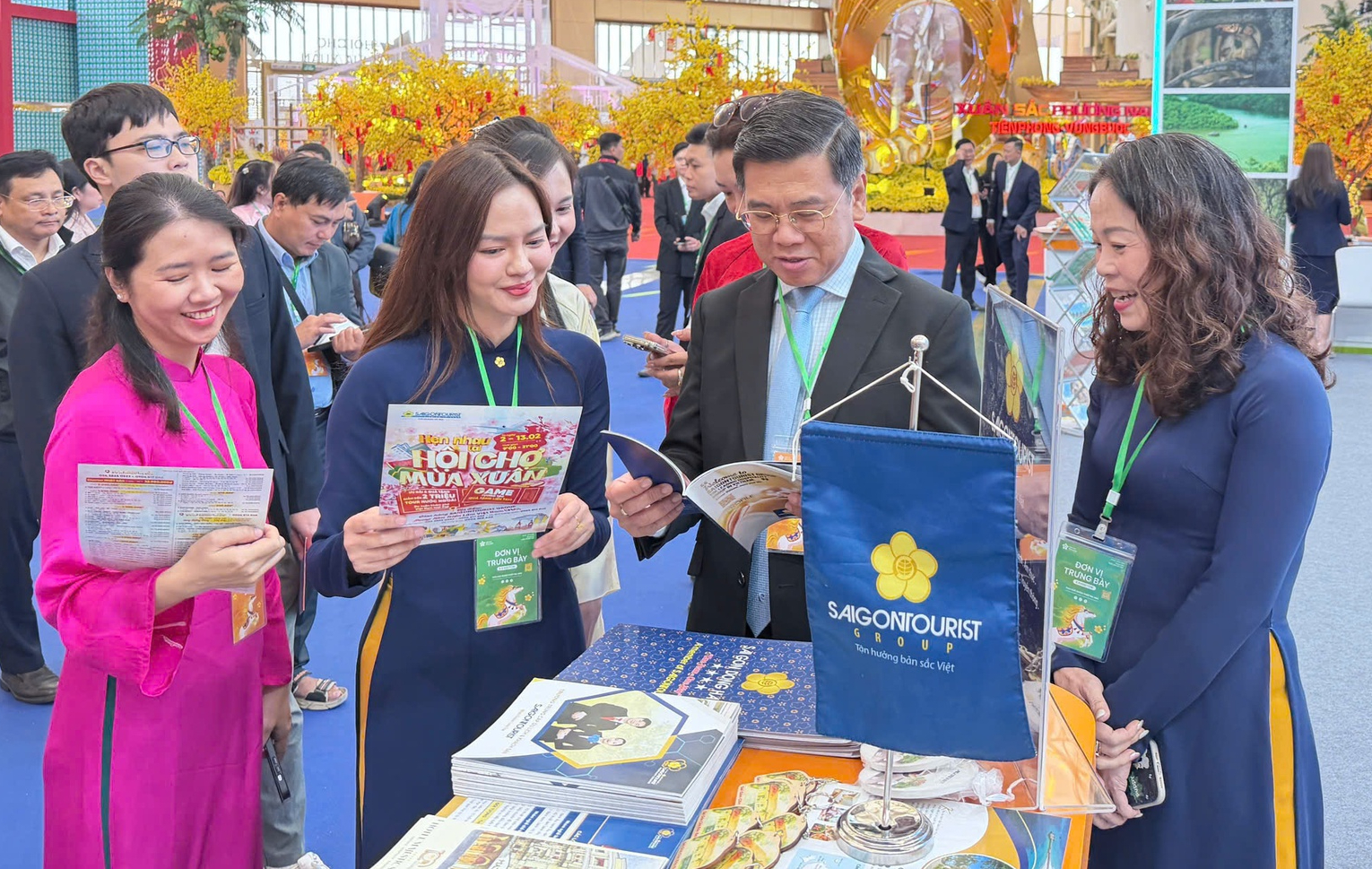 Saigontourist Group - Ảnh 1.