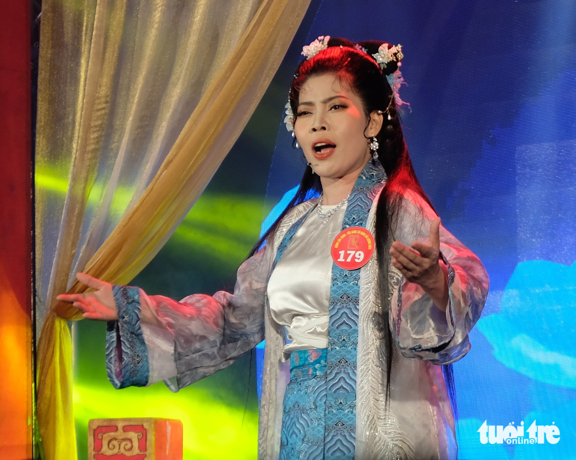 Bông lúa vàng - Ảnh 1.