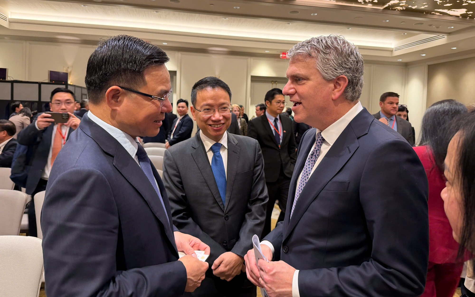 Quyền Bộ trưởng Công Thương trao đổi với đối tác Mỹ về thúc đẩy hợp tác kinh tế song phương