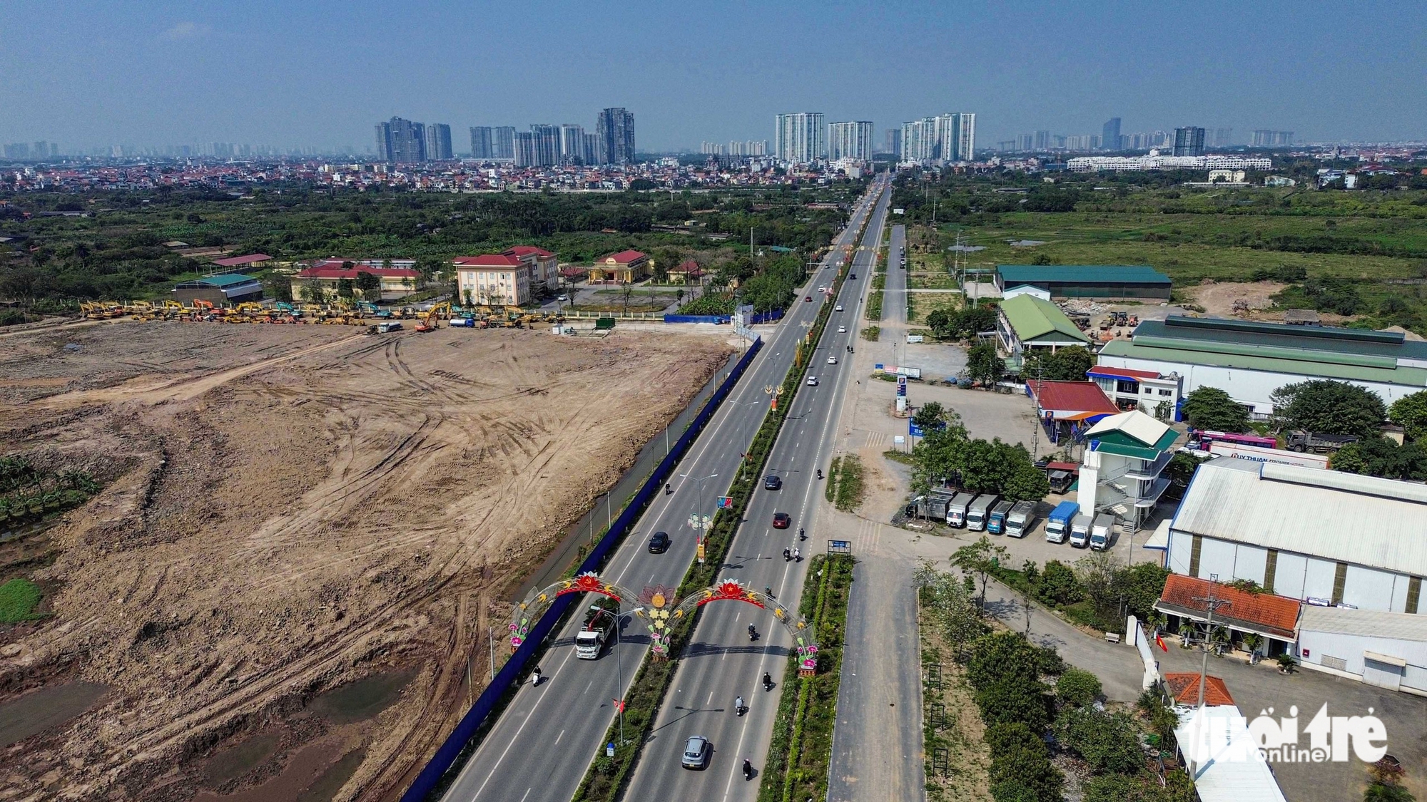 Construction advances on 60,000-seat World Cup-standard stadium near Hanoi- Ảnh 11. Construction advances on 60,000-seat World Cup-standard stadium near Hanoi- Ảnh 11.