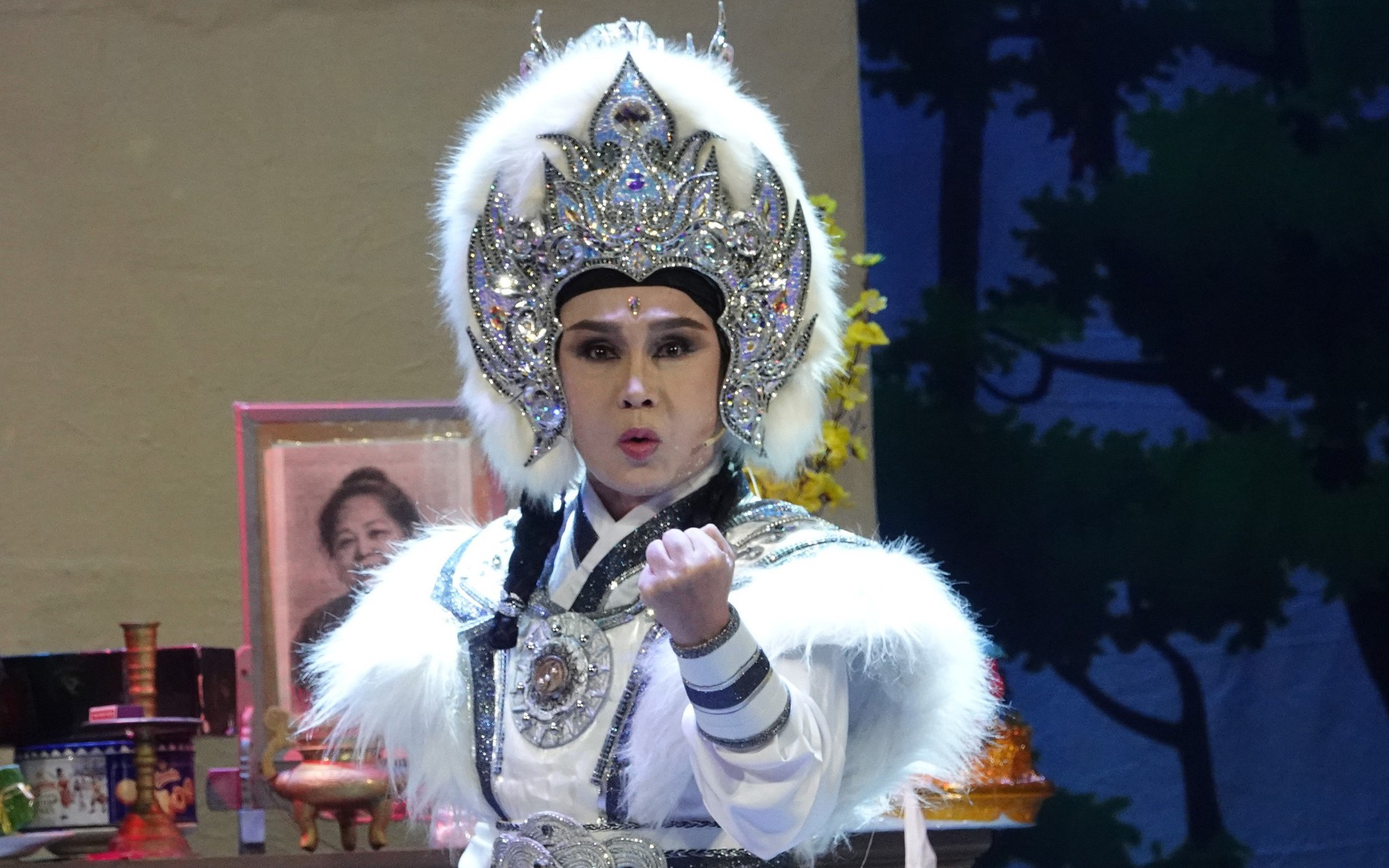 Vũ Luân lần đầu thử sức kịch Tết trong 'Ra giêng anh cưới em 2'