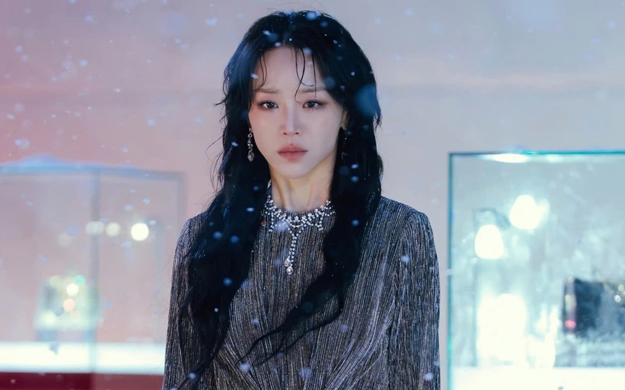 Shin Hye Sun Lột Xác Trong 'The Art of Sarah', Tạo Cơn Sốt Toàn Cầu Trên Netflix