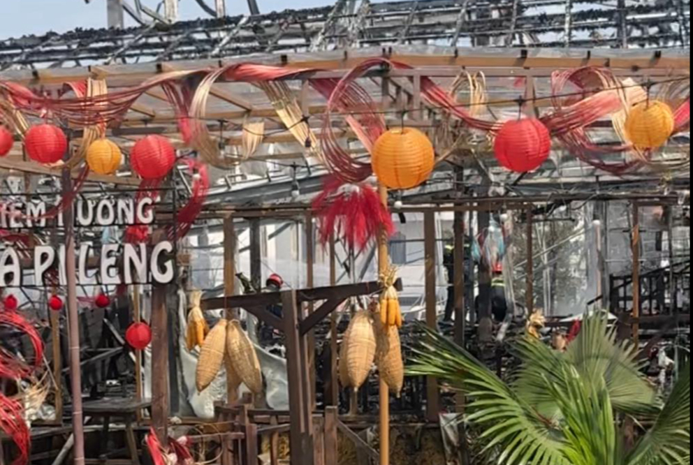 cháy quán - Ảnh 4.