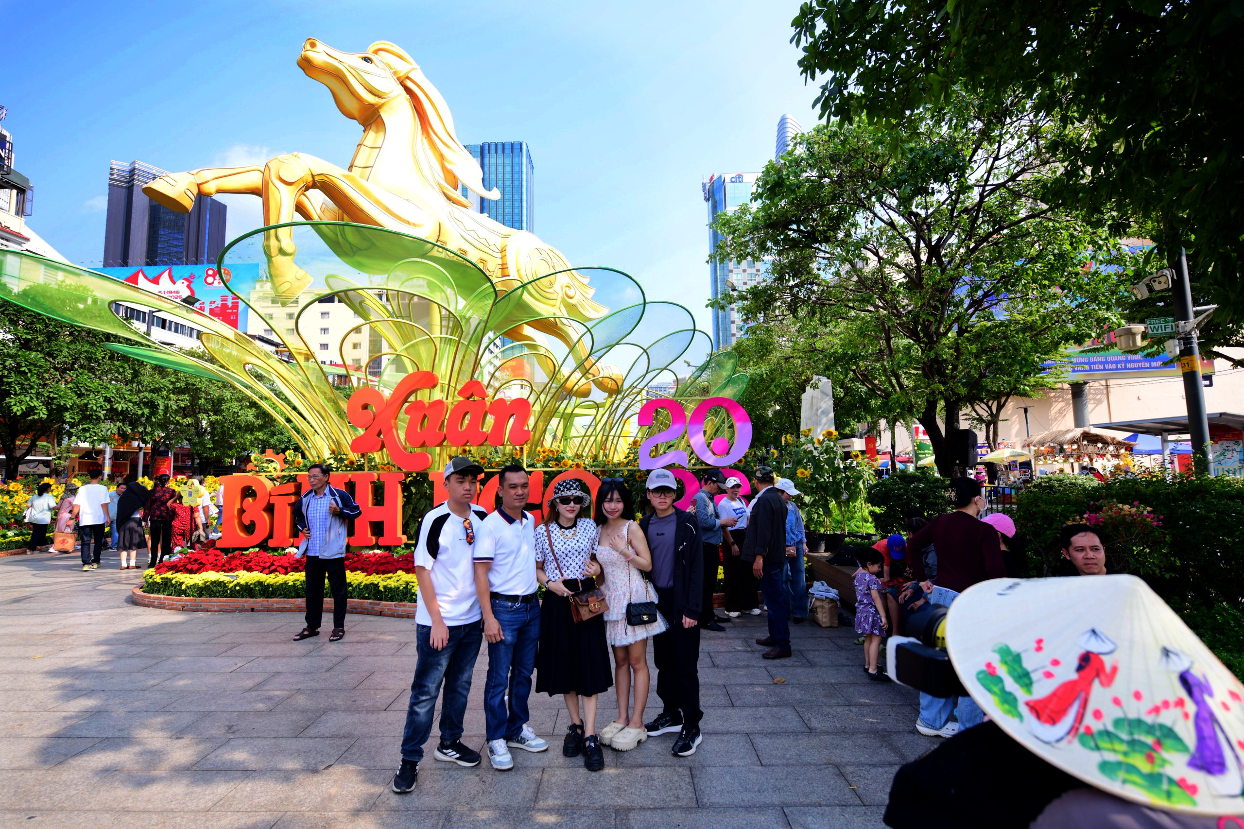 tăng trưởng hai con số - Ảnh 1.