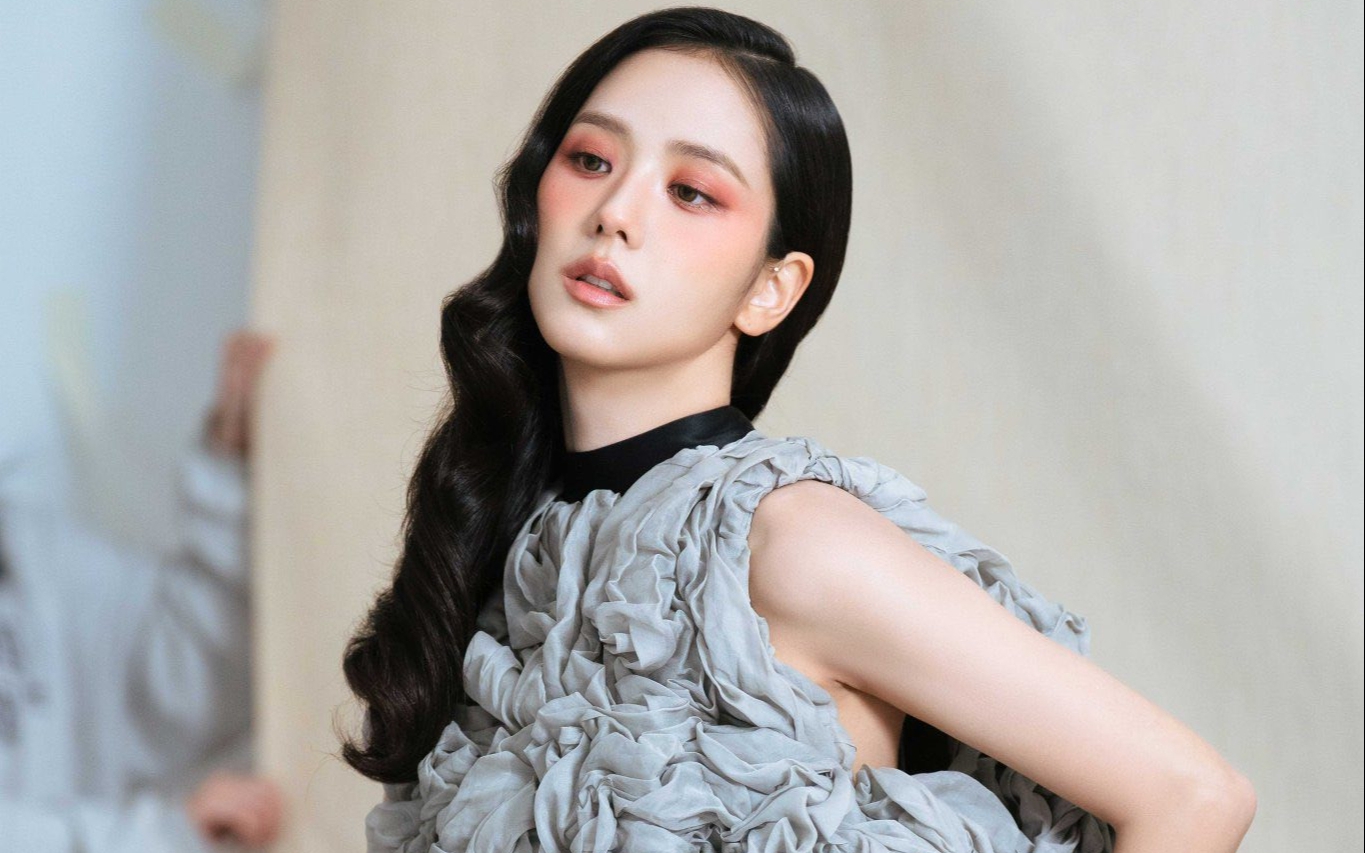 Jisoo và cơn sốt bạn trai ảo trong Boyfriend on  demand có gì hot?- Ảnh 5.