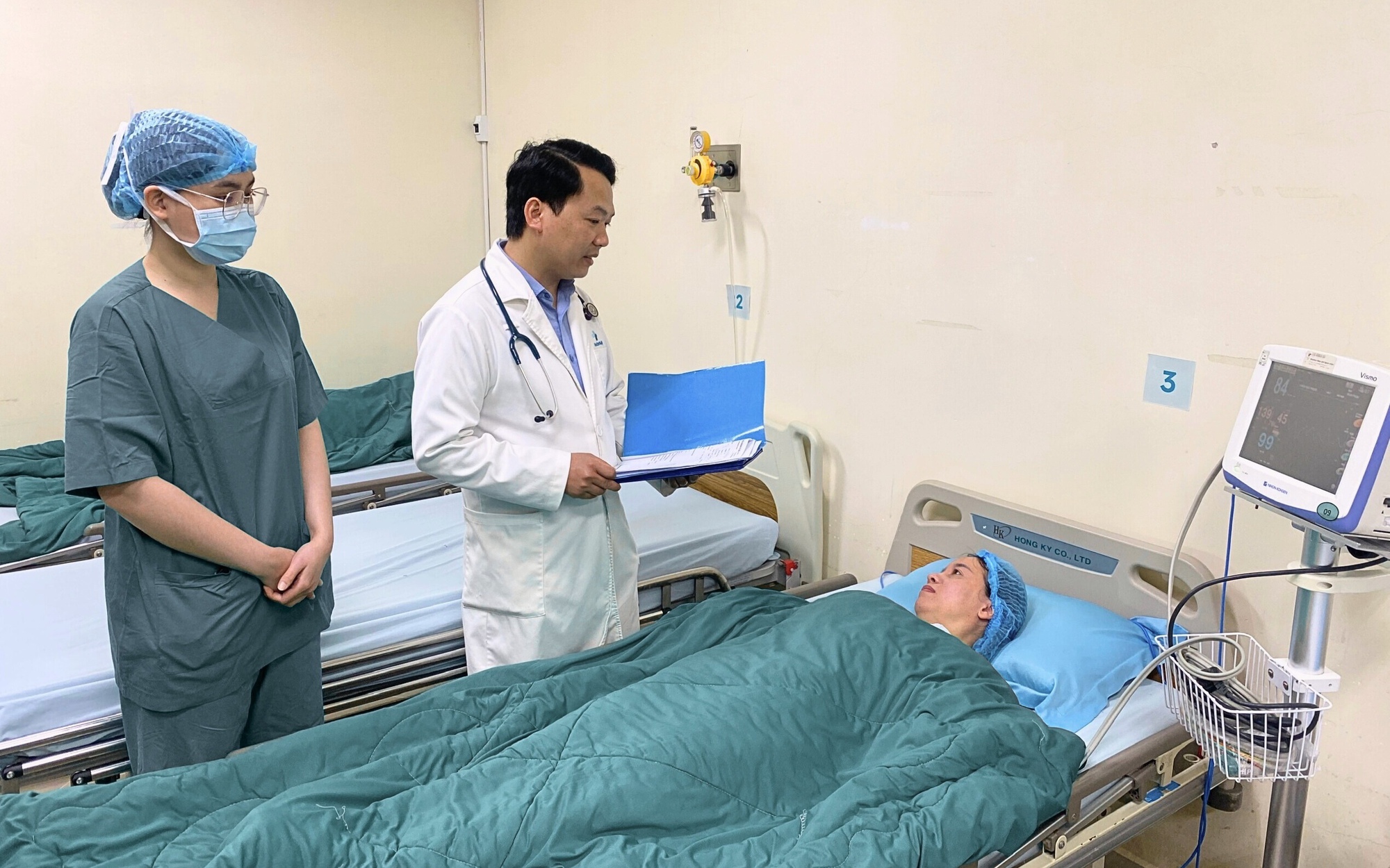 Bệnh viện Hoàn Mỹ Đà Lạt triển khai thành công phẫu thuật trĩ bằng laser