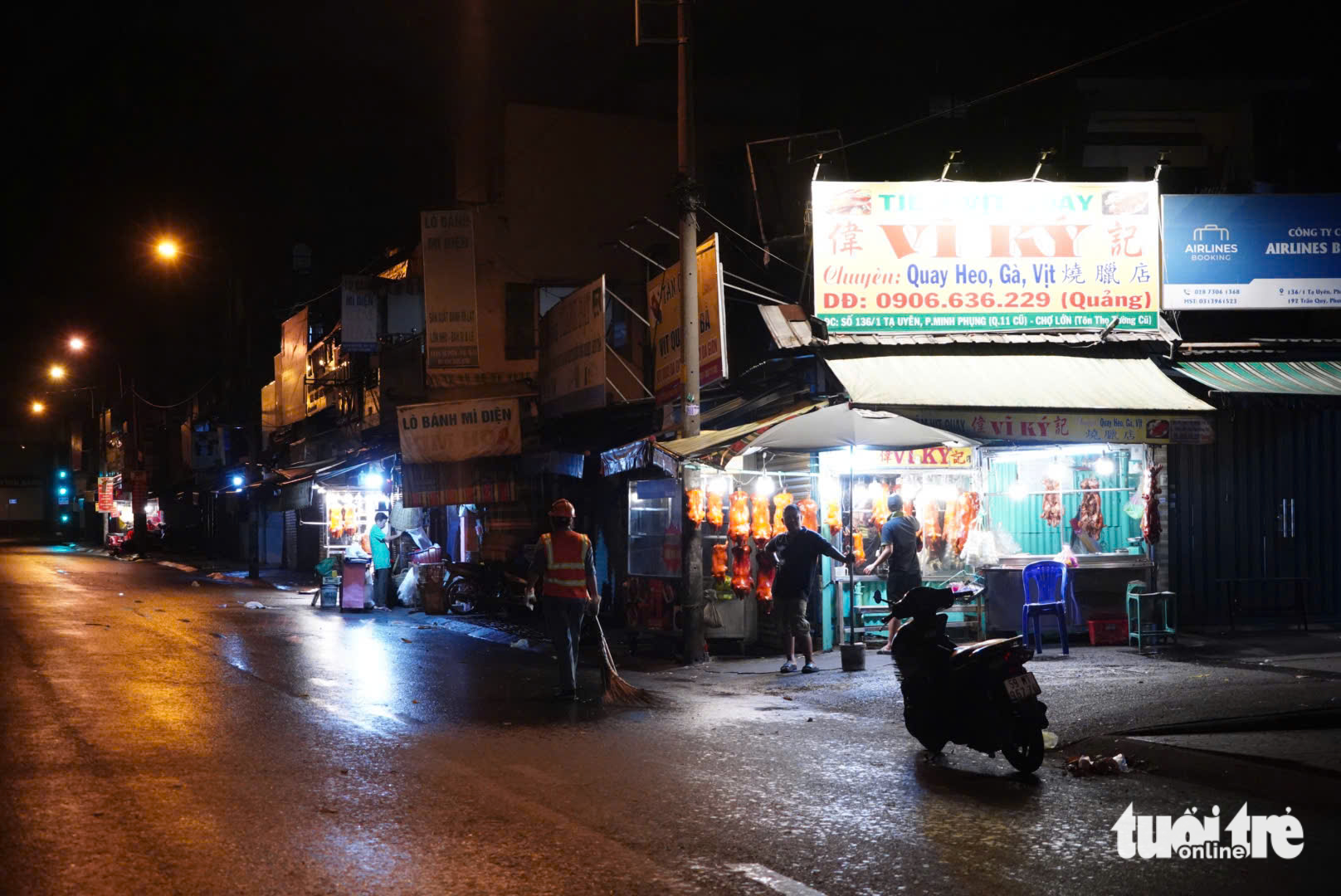 Đỏ lửa xuyên đêm nướng hàng ngàn cá lóc cho ngày vía Thần Tài - Ảnh 11.