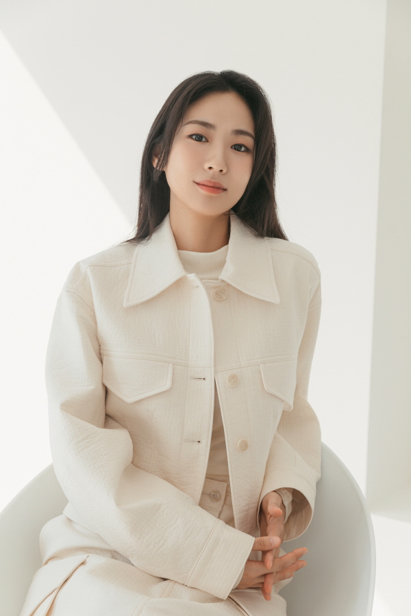 Lee Yi Dam liên tục phủ sóng Netflix đầu năm 2026 là ai? - Ảnh 4.